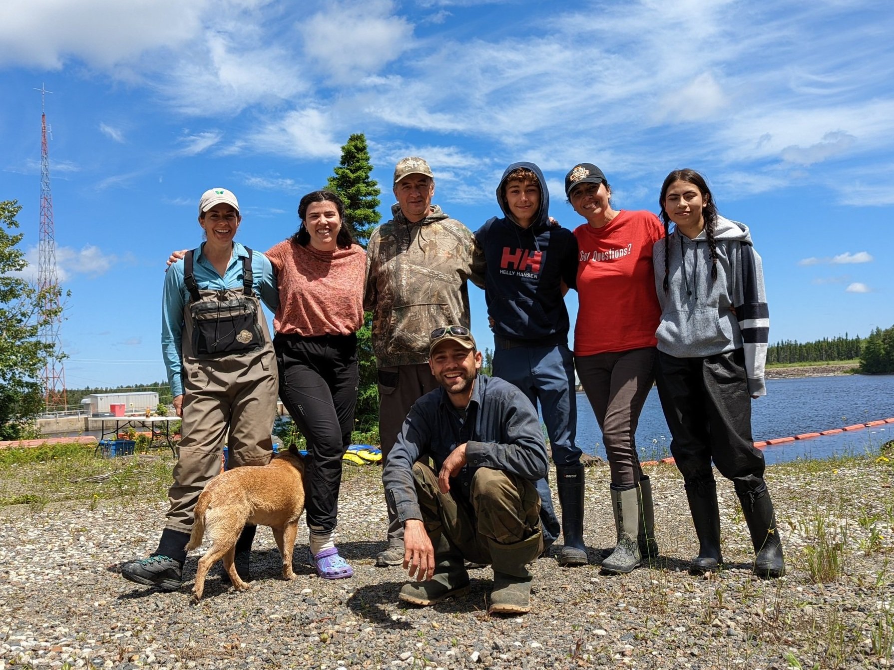 The research team on the Mattagami River! 
