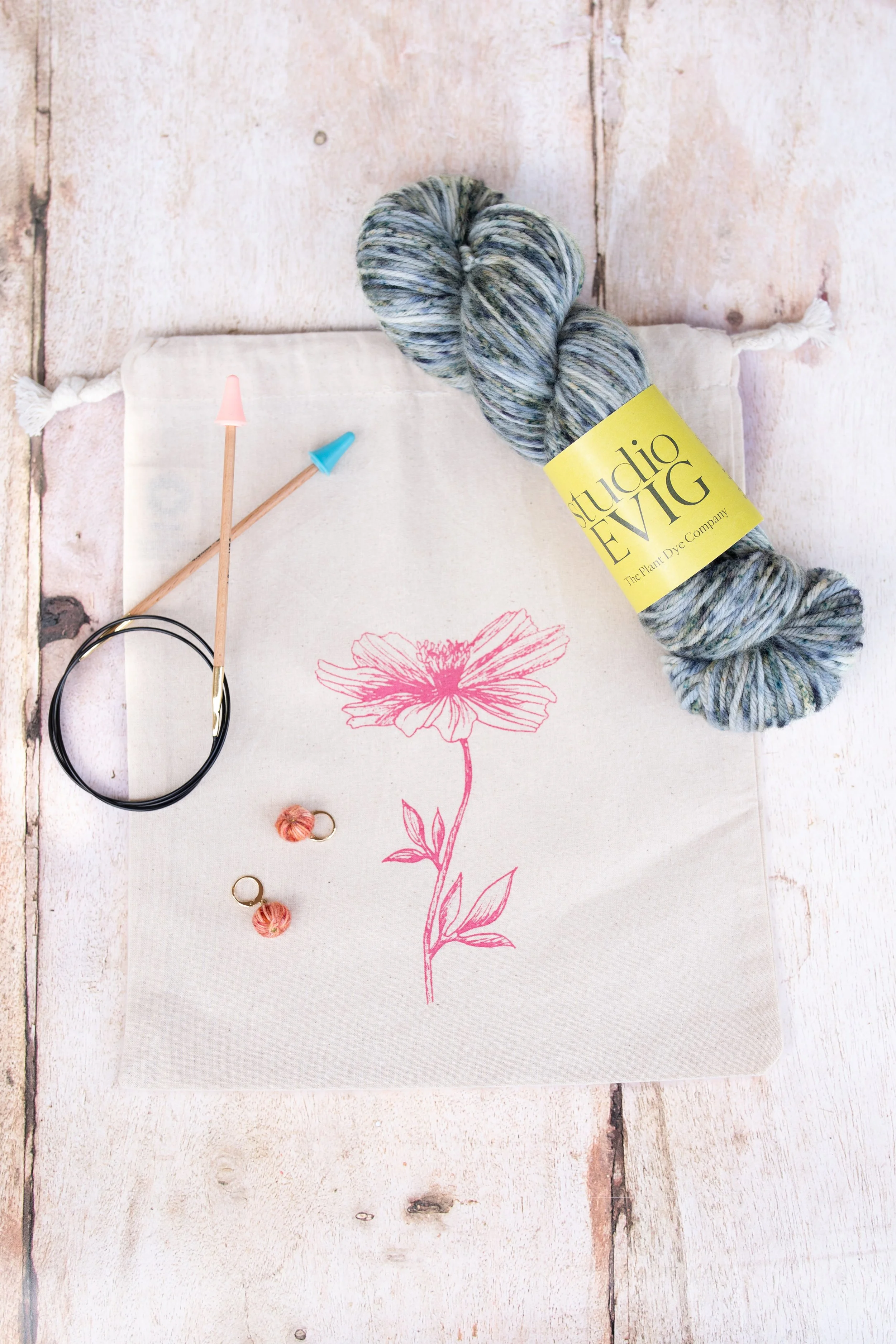 studioEVIG - Knitting Kit -Nordic Sea DK Merino yarn.jpg