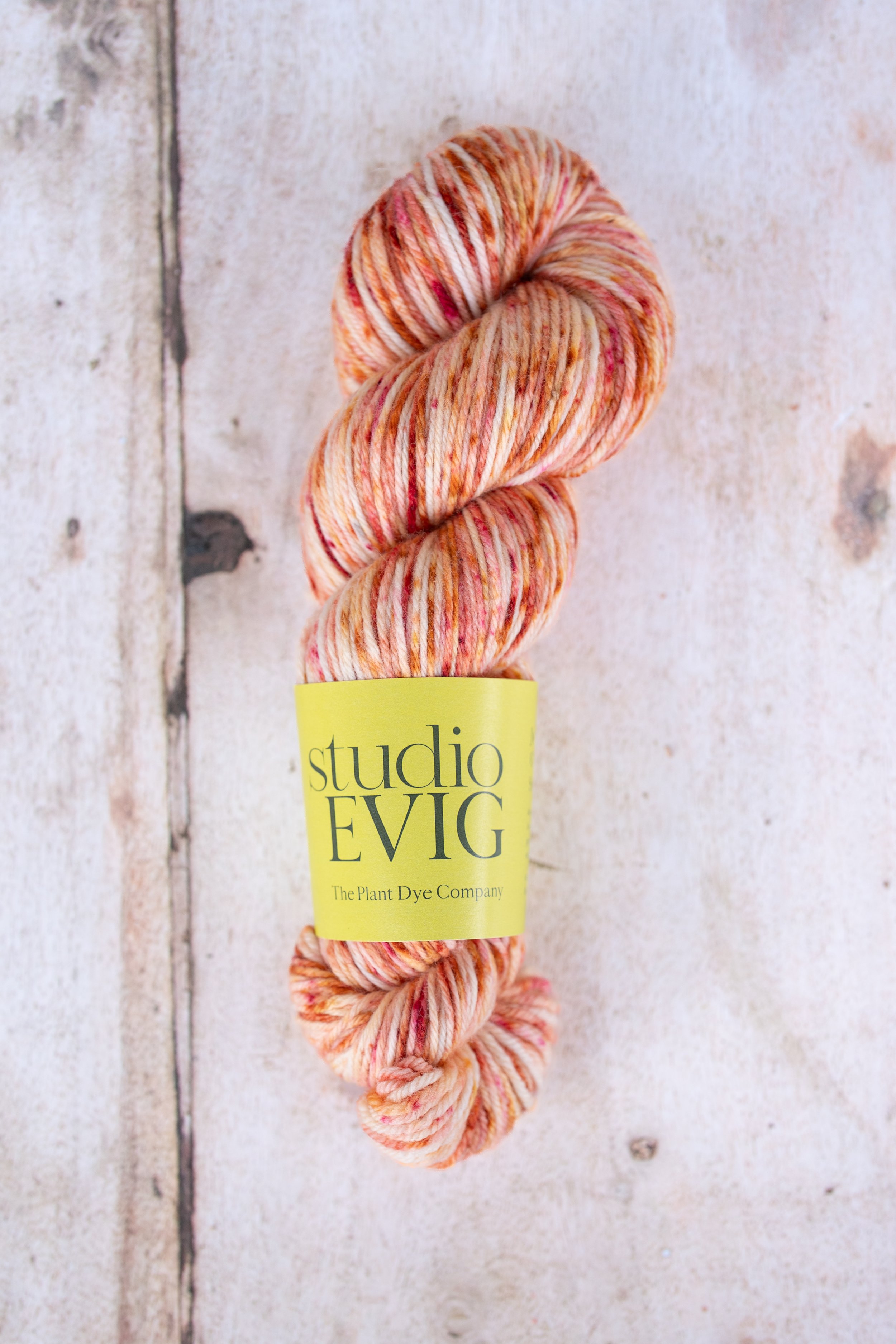 studioEVIG - Firefly DK Merino yarn..jpg