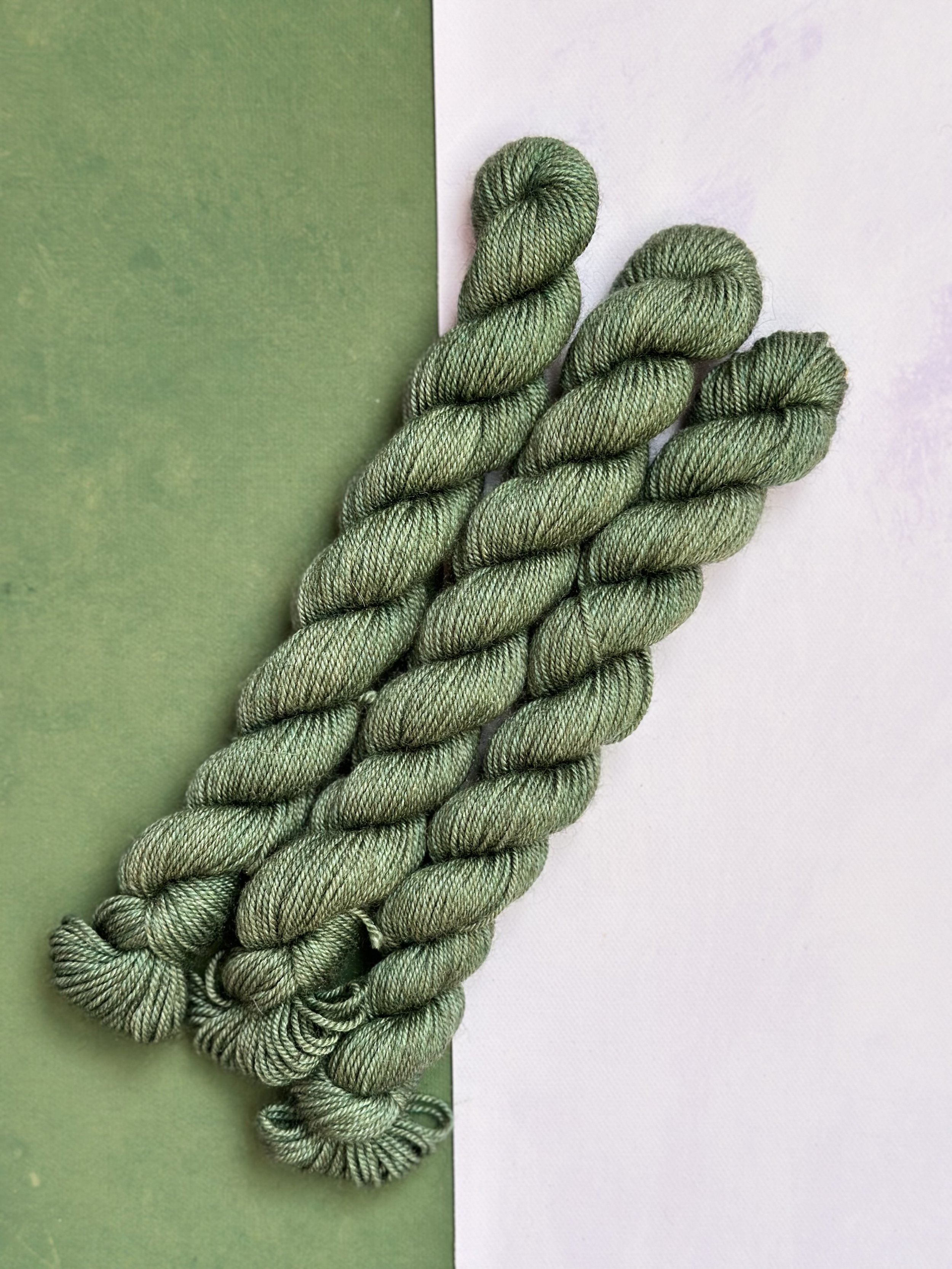 studioEVIG - Mini Skein Single - Fjord angle.jpg