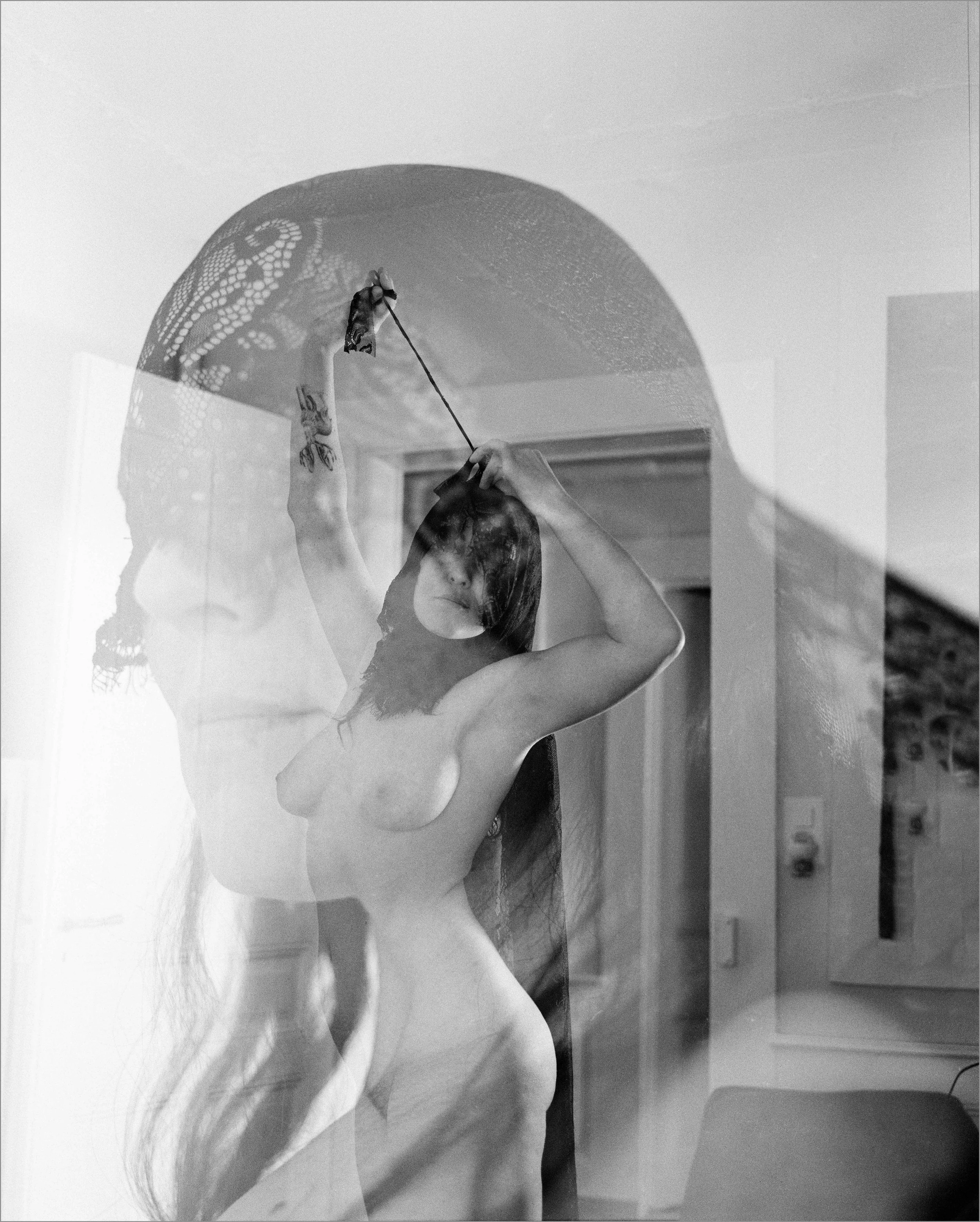 SHOOTING-ARMELLE-NU-ACAD-HP5-@800-08_03_25-008.jpg