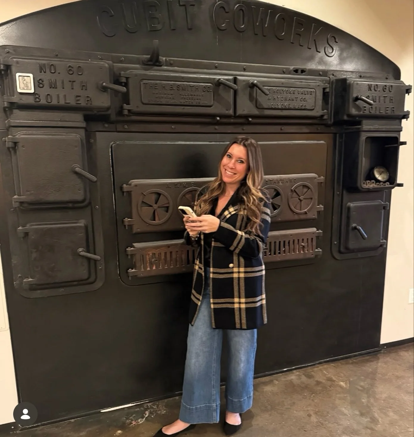 Be honest&hellip; how long has &ldquo;figure out our social media&rdquo; been sitting on your to-do list? 👀

If you&rsquo;re a business owner who:
&bull; Knows you should be posting
&bull; Doesn&rsquo;t have time to film
&bull; Doesn&rsquo;t know wh