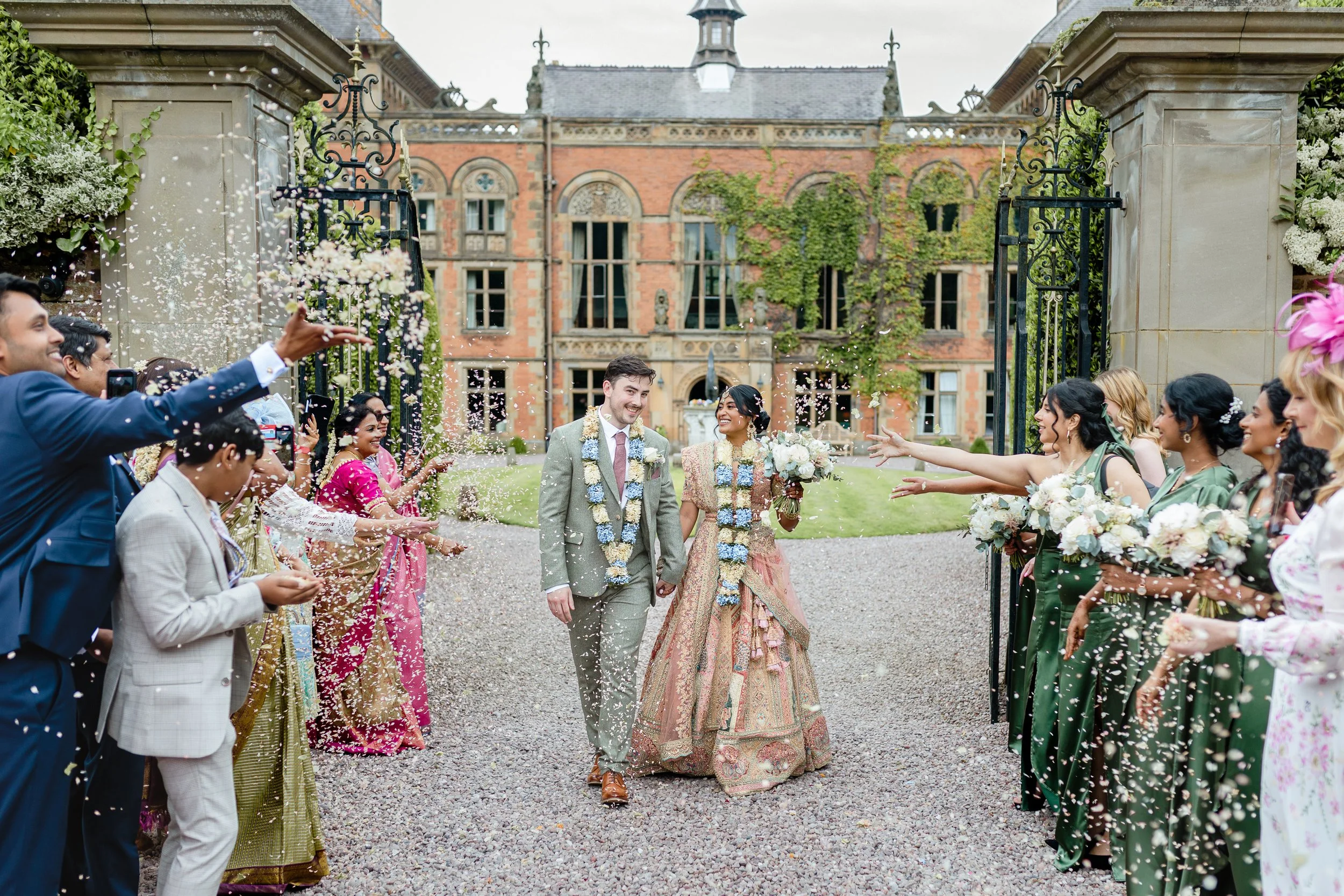 samantha-kay-photography-soughton-hall-confetti-shot-001.jpg