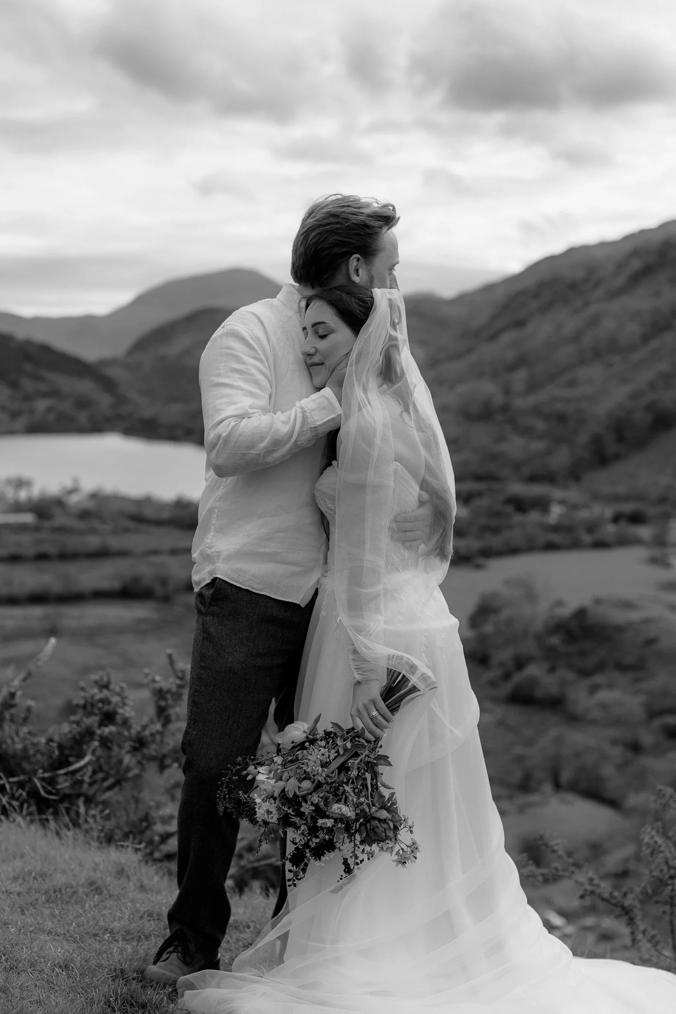 Snowdonia-Elopement-Photography-Llyn-Gwynant.jpg