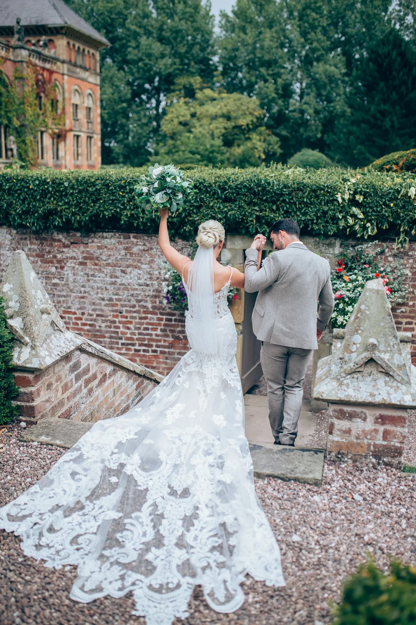 SoughtonHallWeddingPhotographer-5.jpg