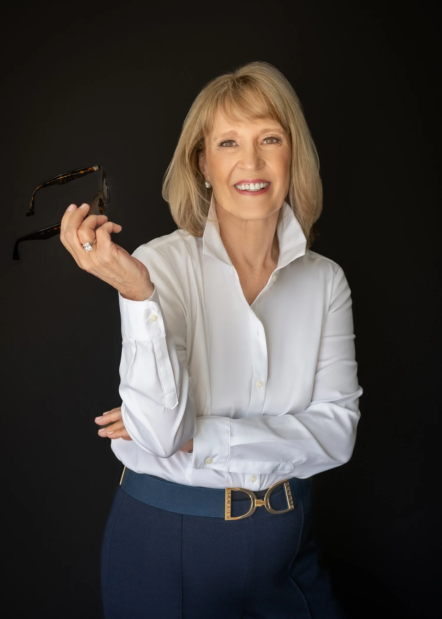 author-lawyer-linkdin-profile-picture.jpg