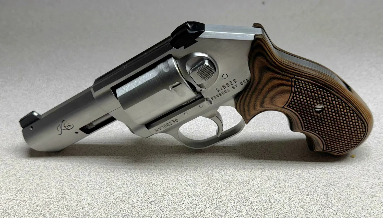 Beretta 92 Compact — HRV Grips® Pre-Designed Wood, Bonded Ivory