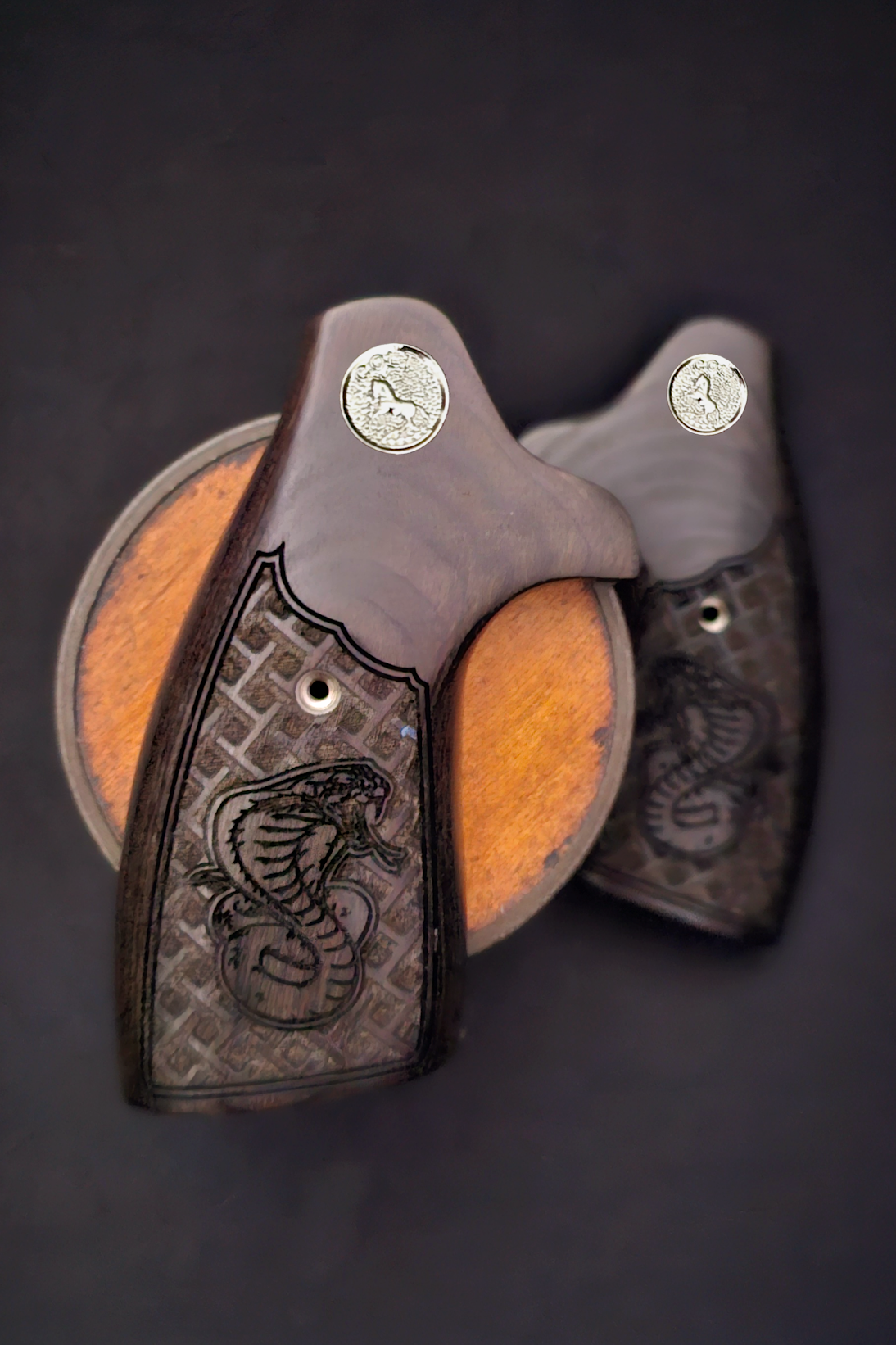 Bweave Snake A Walnut 3.png