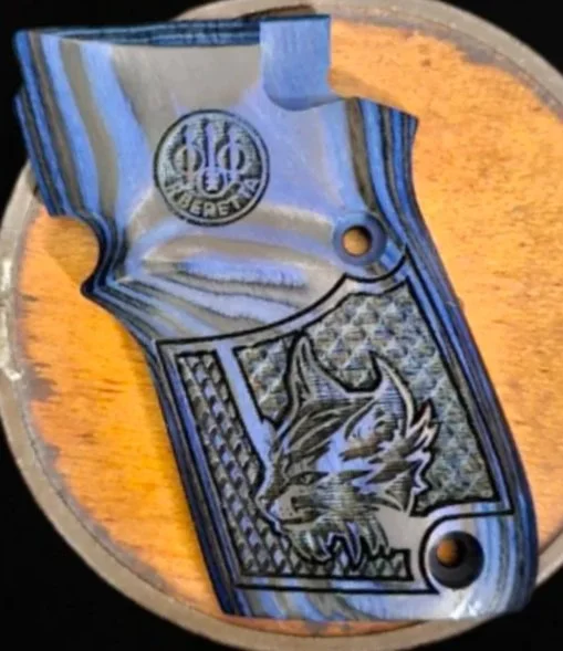 Beretta 30x/20x Tomcat/Bobcat Grips Dragonscale/Checker with inset "Wildcat-X" Optional Close-up