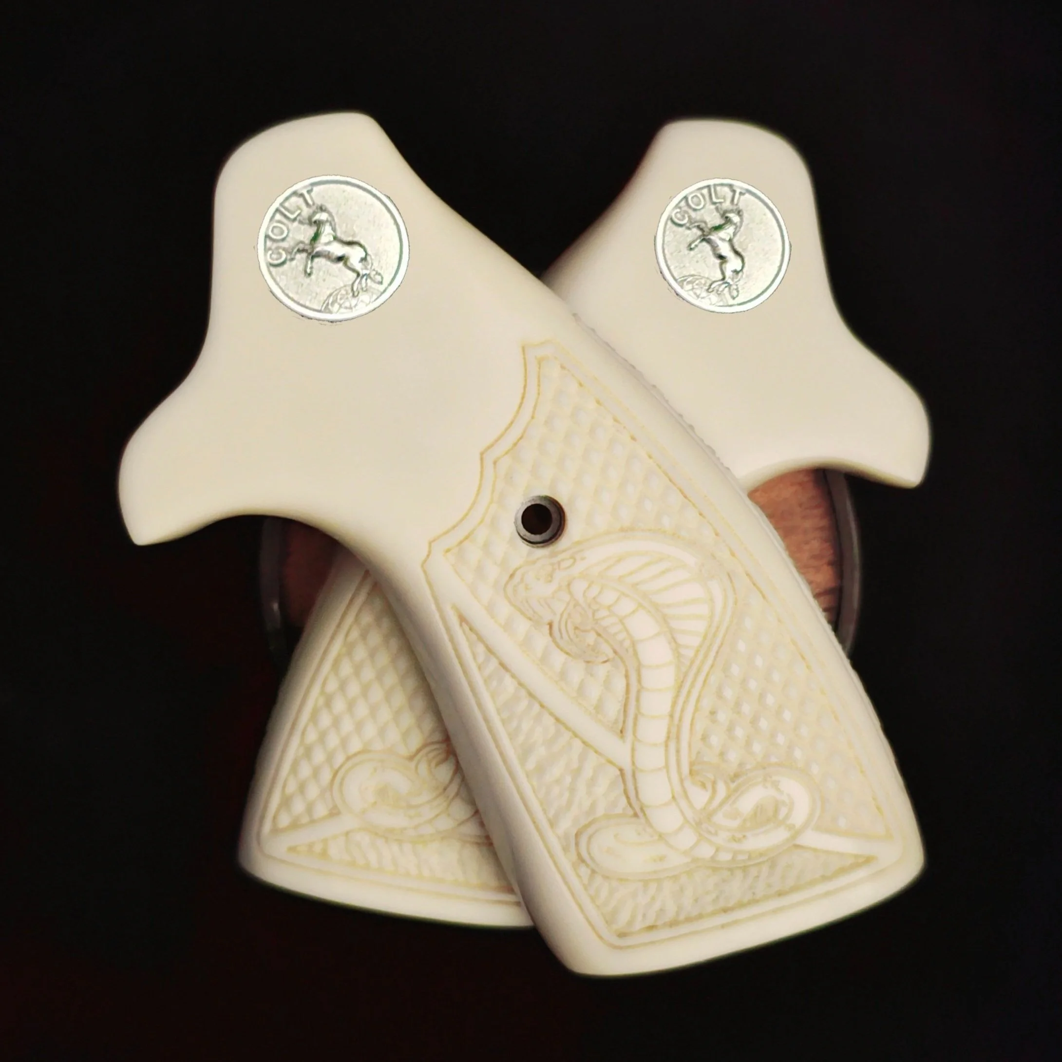 Colt King Cobra Target Grips