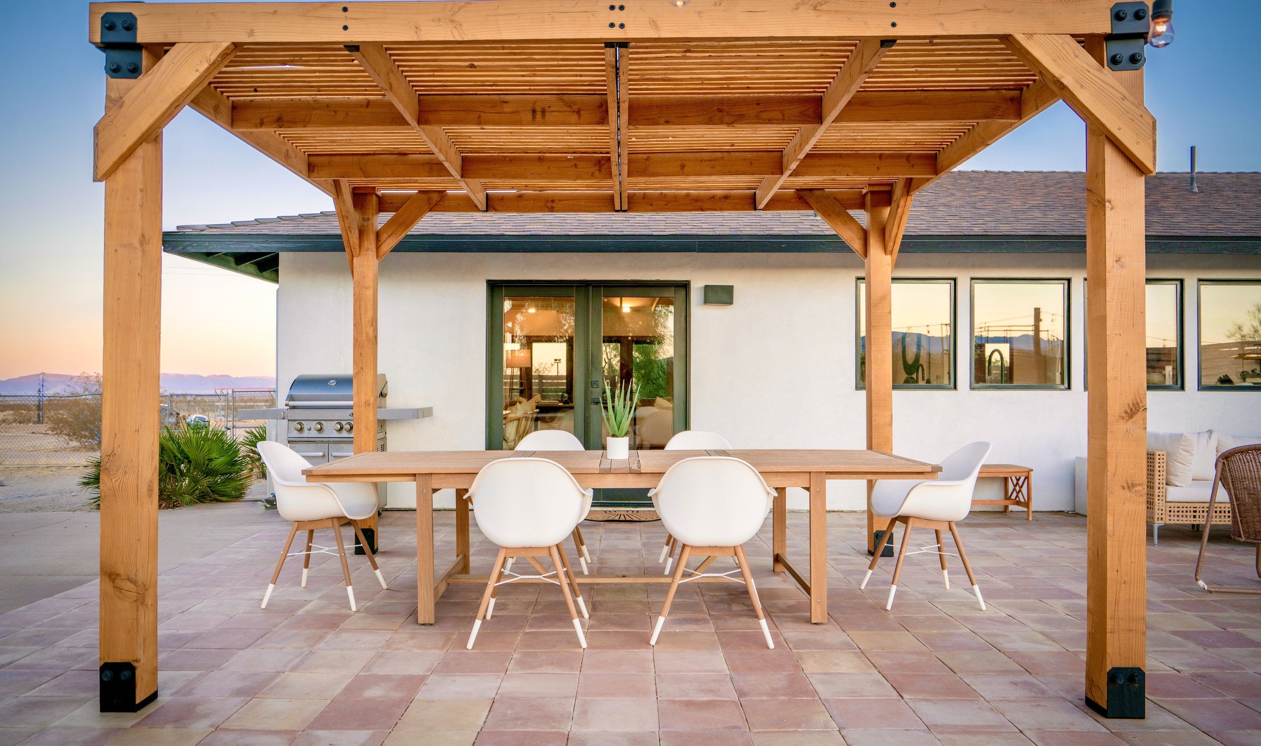 09-636 Valencia Dr Exterior-25.jpg