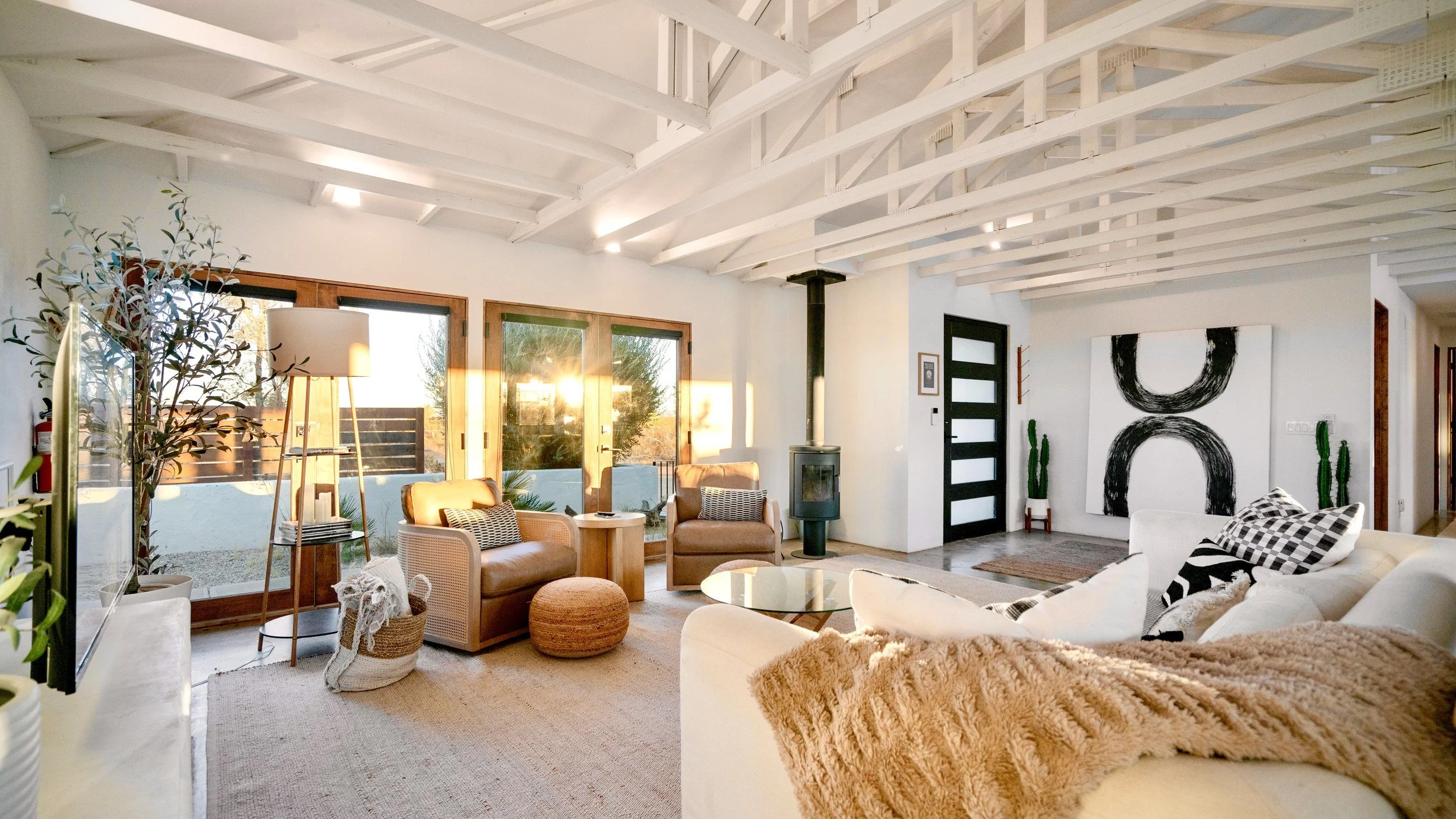 18-636 Valencia Dr Interior-46.jpg