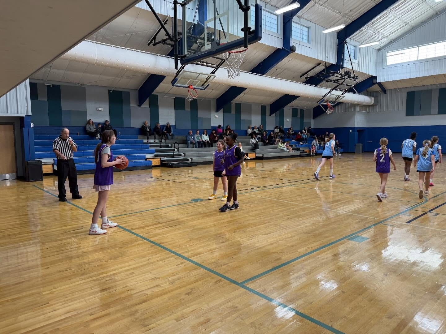 Another weekend, more basketball! 🏀