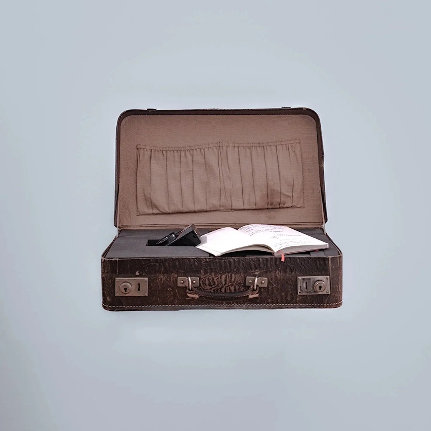 The Suitcase Project