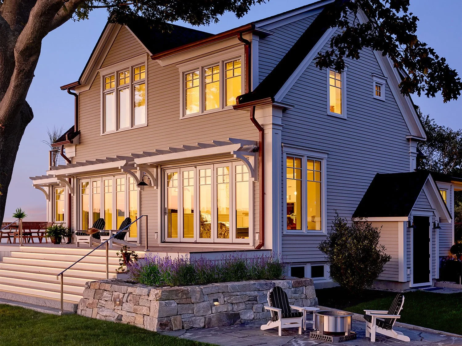 project-page_baylight_1483-southwest-exterior-eve_h.jpg