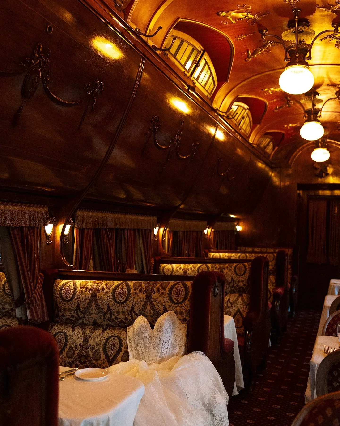 first wedding of the year + it was a good one

Coordinators: @emilyelaineevents &amp; @laura_emilyelaineevents
Photo: @mfrank_photography
Venue: @the_madison_hotel
DJ: @musicaunion
Florist: @gardenofcyn.florist
Hair/Make up: @beautyandtheblushllc
Bri