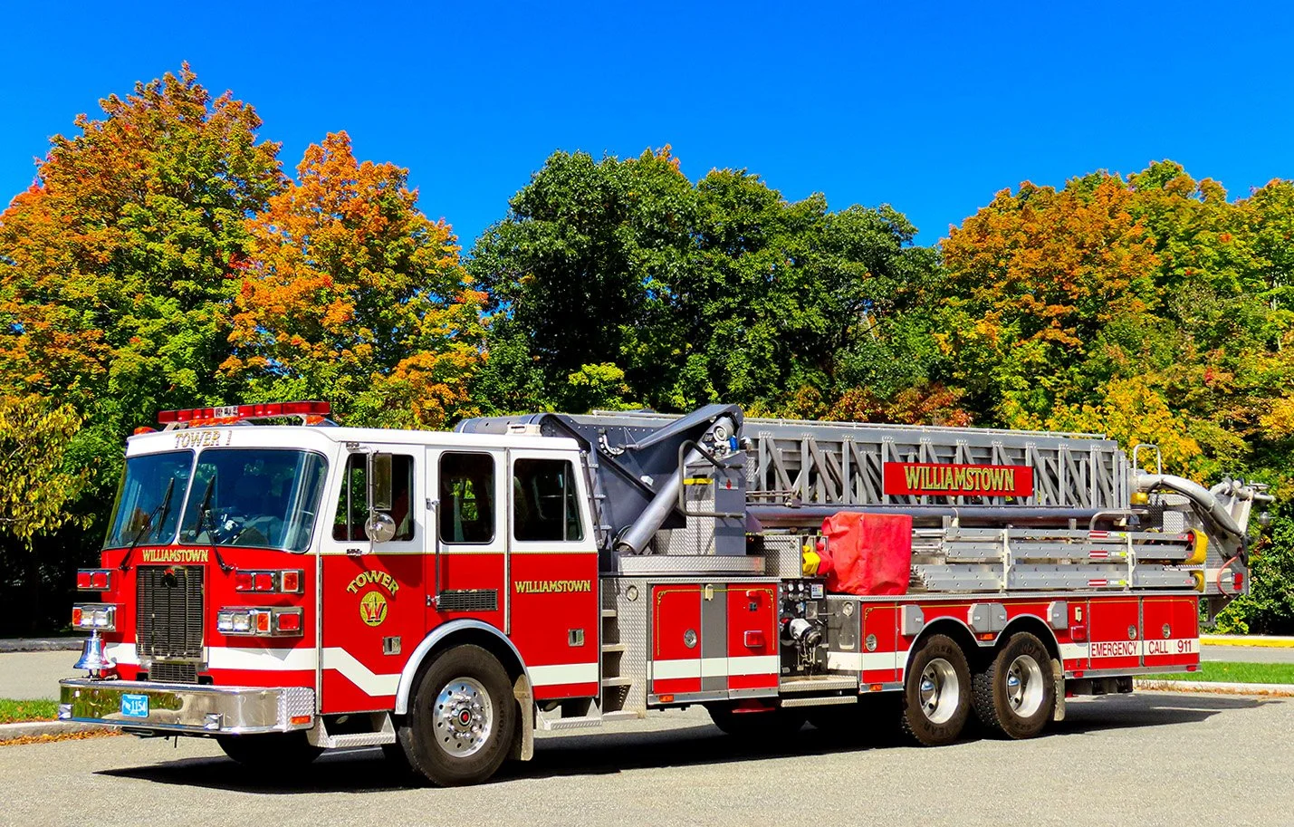 Image of 95 foot platform truck