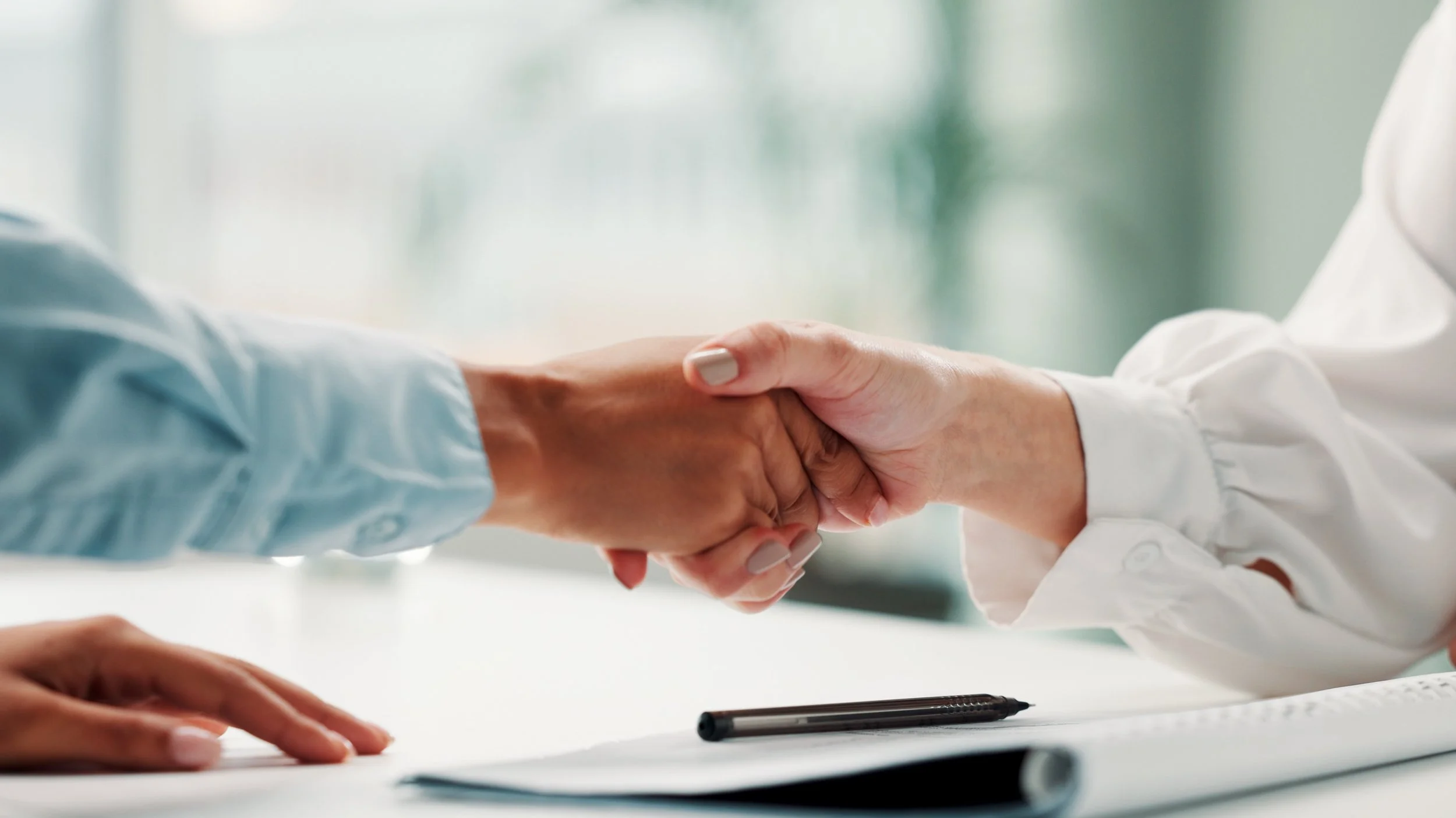 How to Negotiate a Job Offer: A Complete Guide to Total Compensation