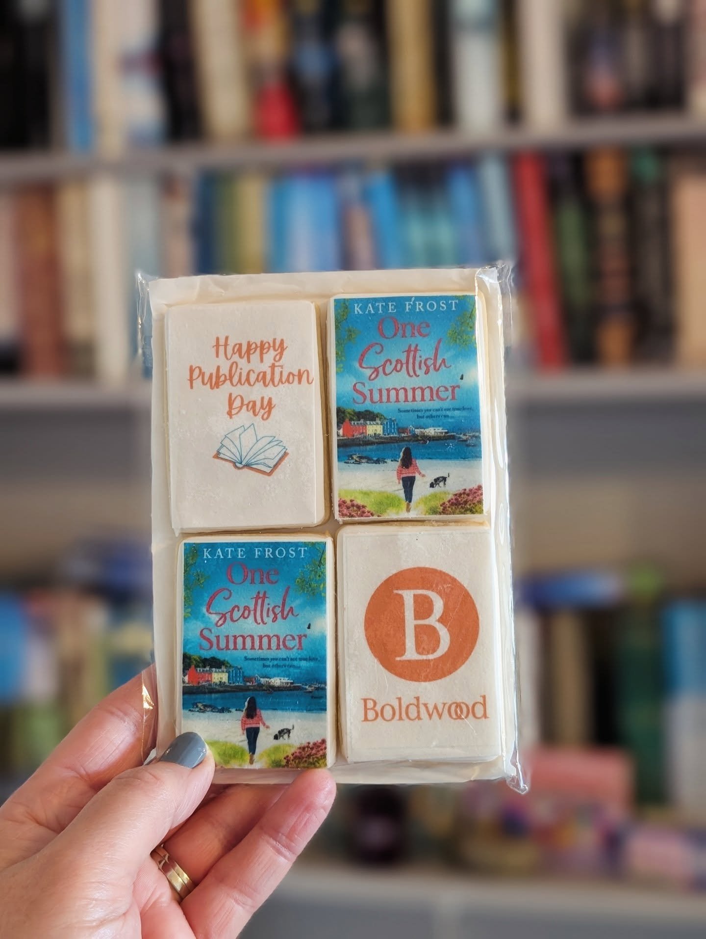 It's that time again... Publication day biscuits have arrived although I will try and save them for Tuesday. 😋

Thank you @theboldbookclub and @enchantingbakes ✨

#writinglife #onescottishsummer #authorsofinstagram