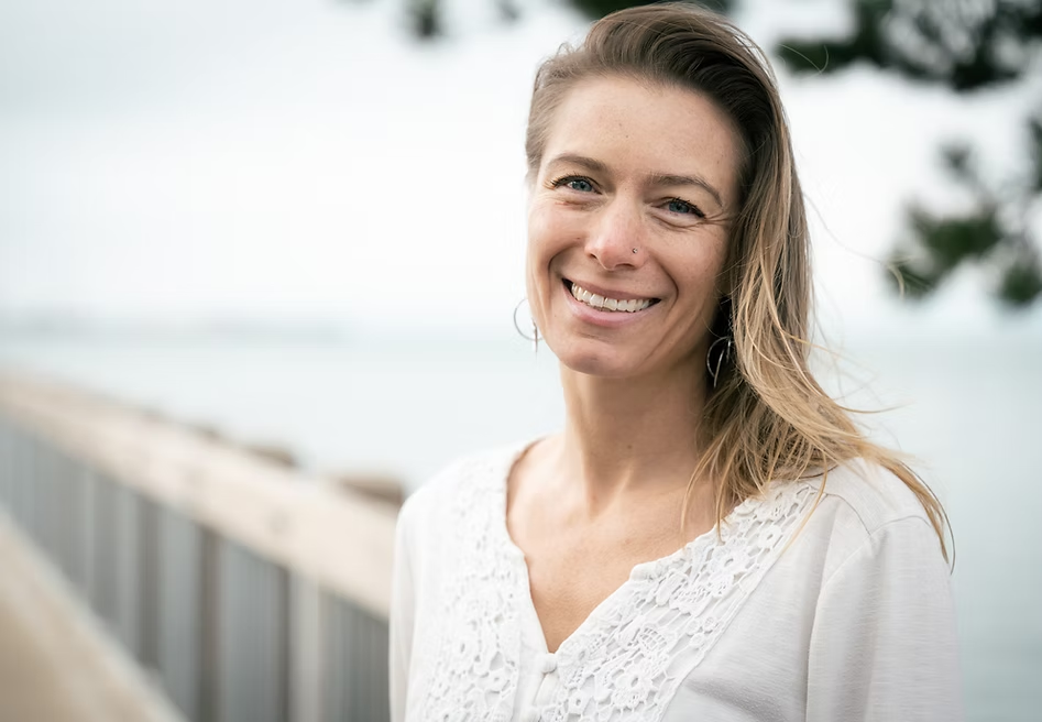 Pandora Headshot.png