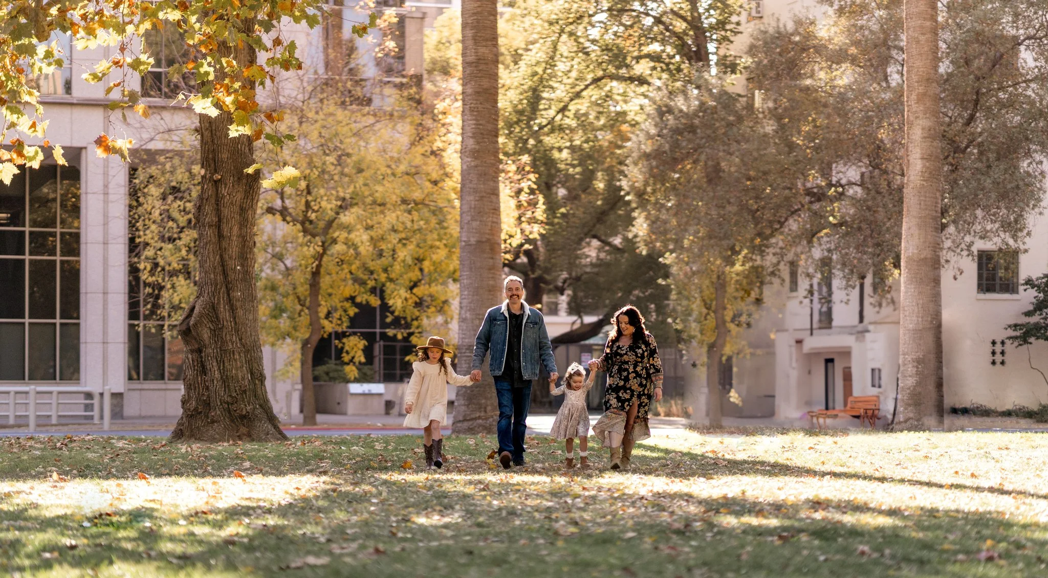 38-231125 Brown Fam-2048.jpg