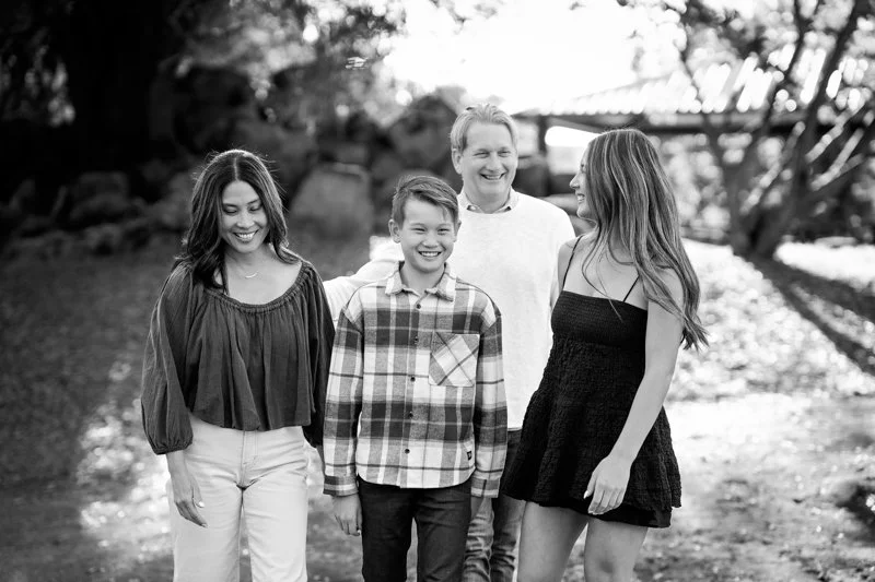 18-231112 Miles Fam-web.jpg