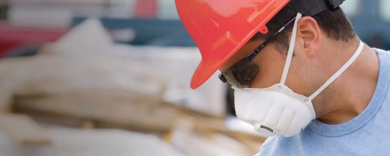 sps-his-respiratory-protection-disposable-respirators-hero-desktop.jpeg