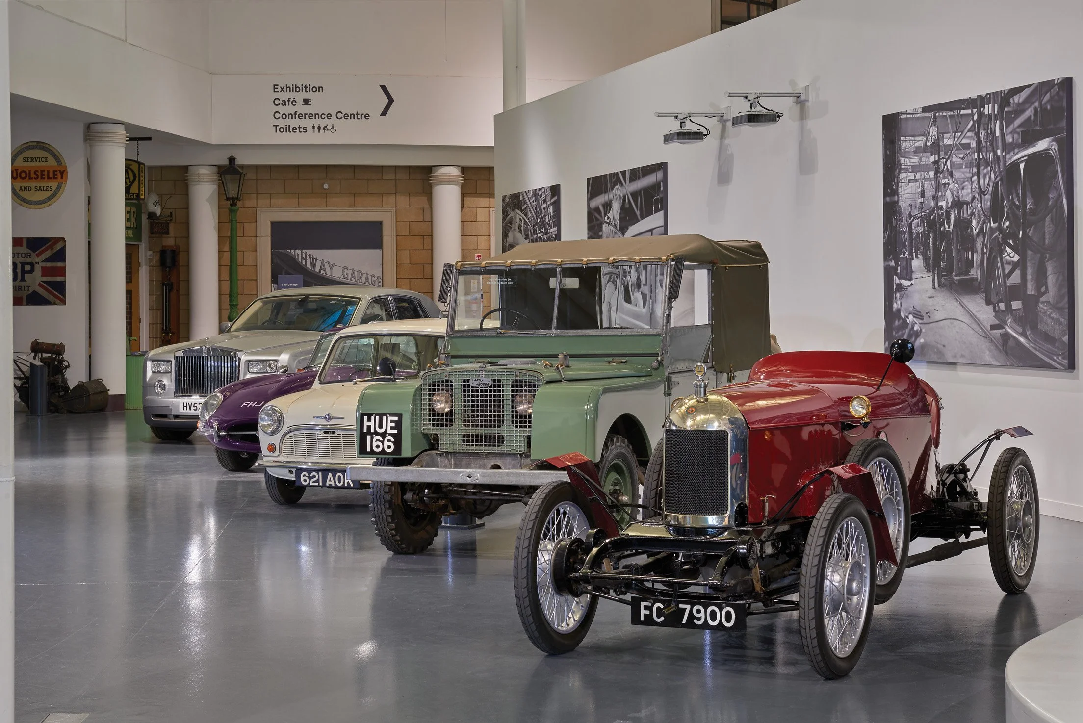 British Motor Museum - Welcome Gallery 1.jpg