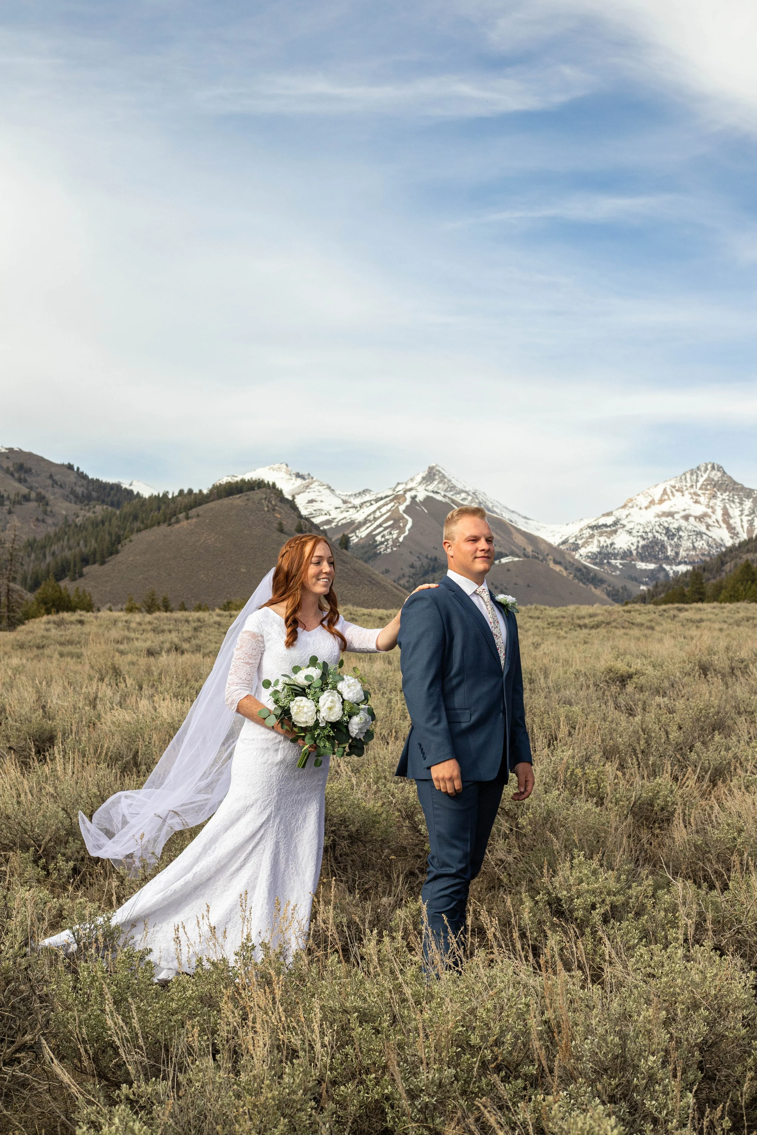 Couple-eloping-jackson-hole