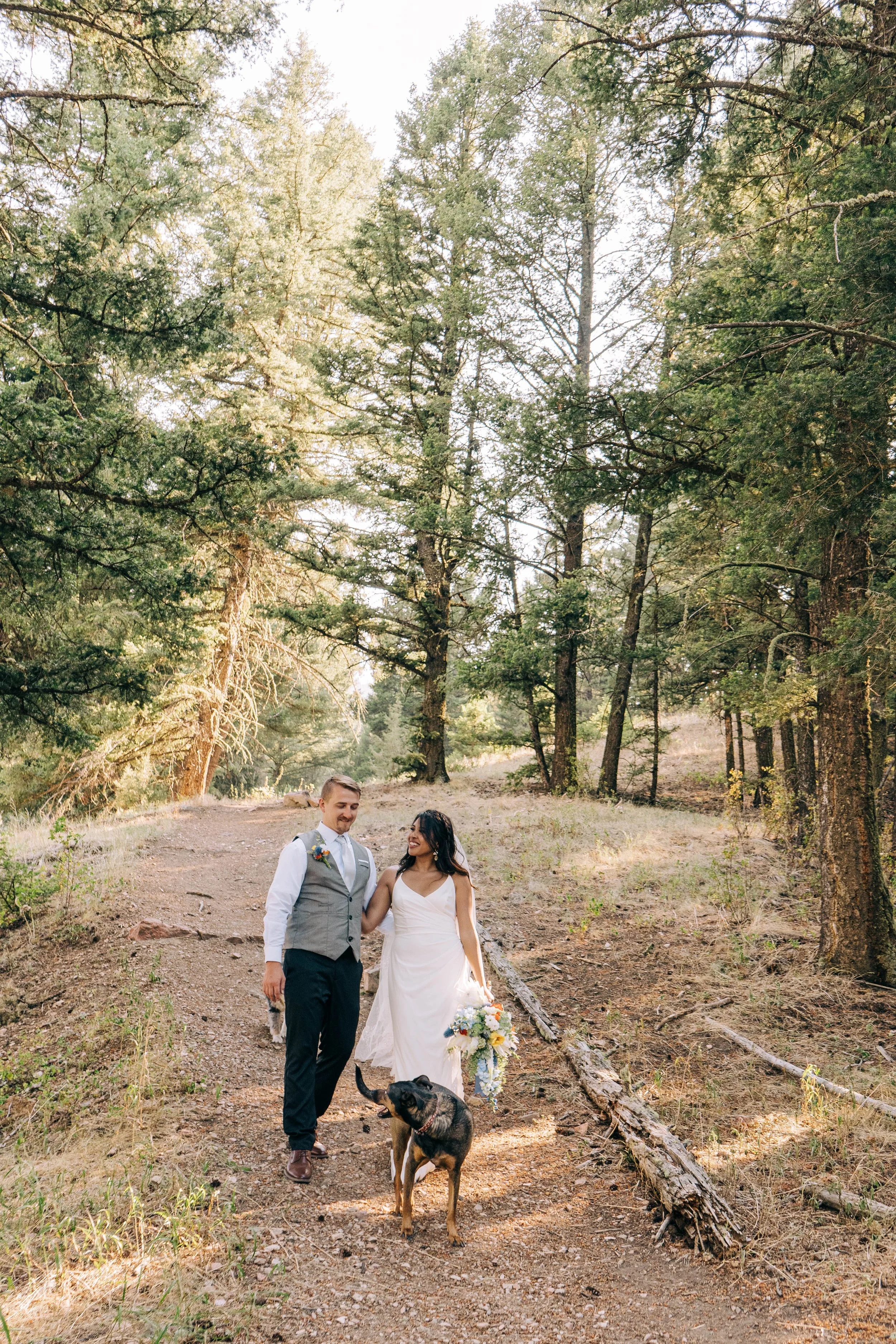 couple-eloping-bozeman