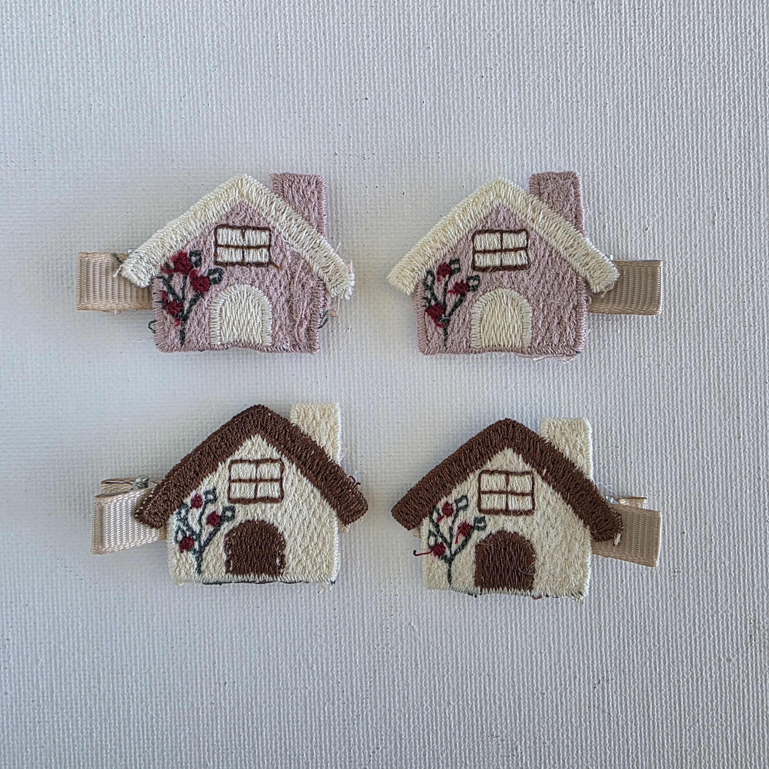 Cottage Clips (pair)