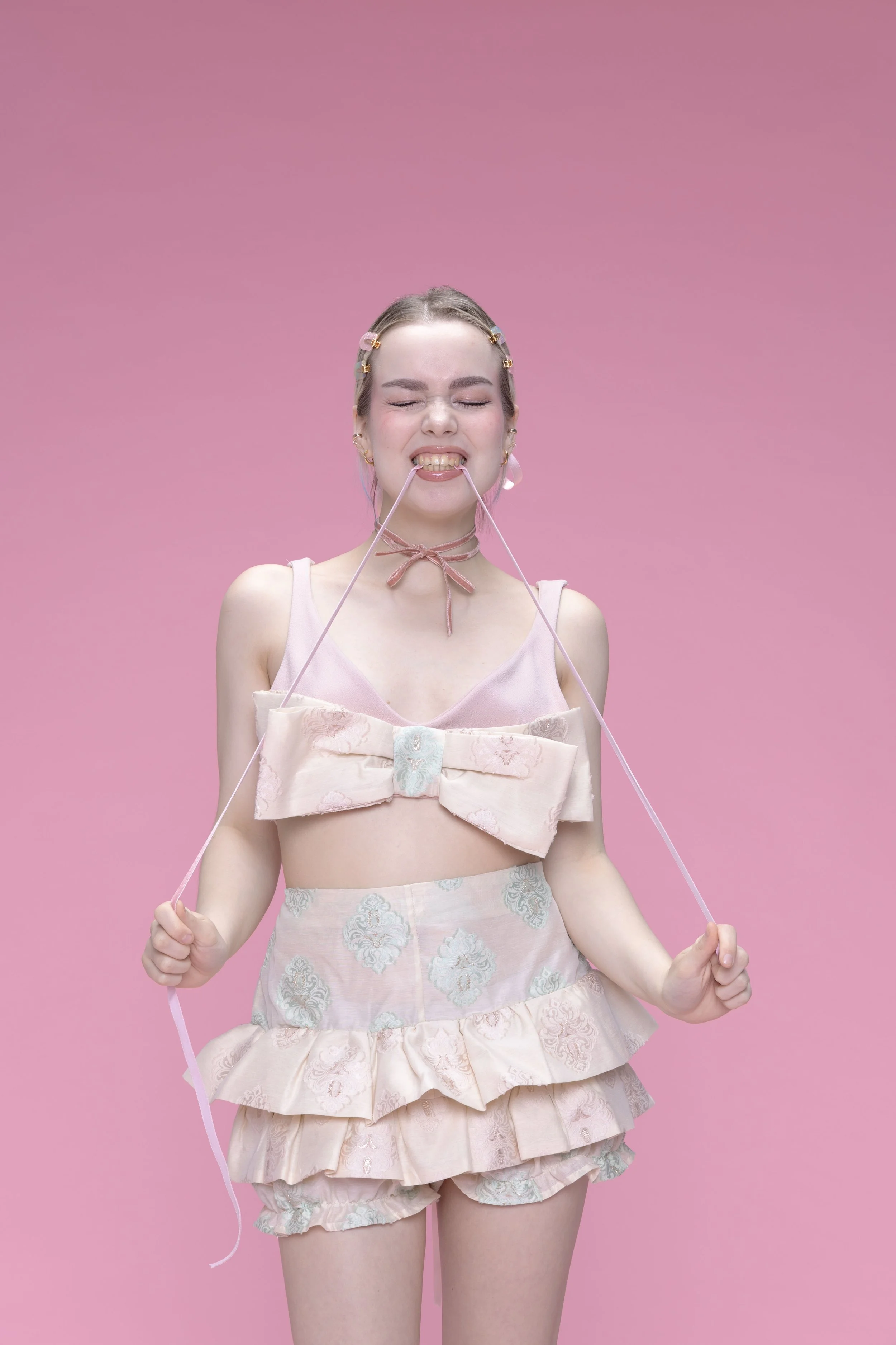 minal 23070390 copy.jpg