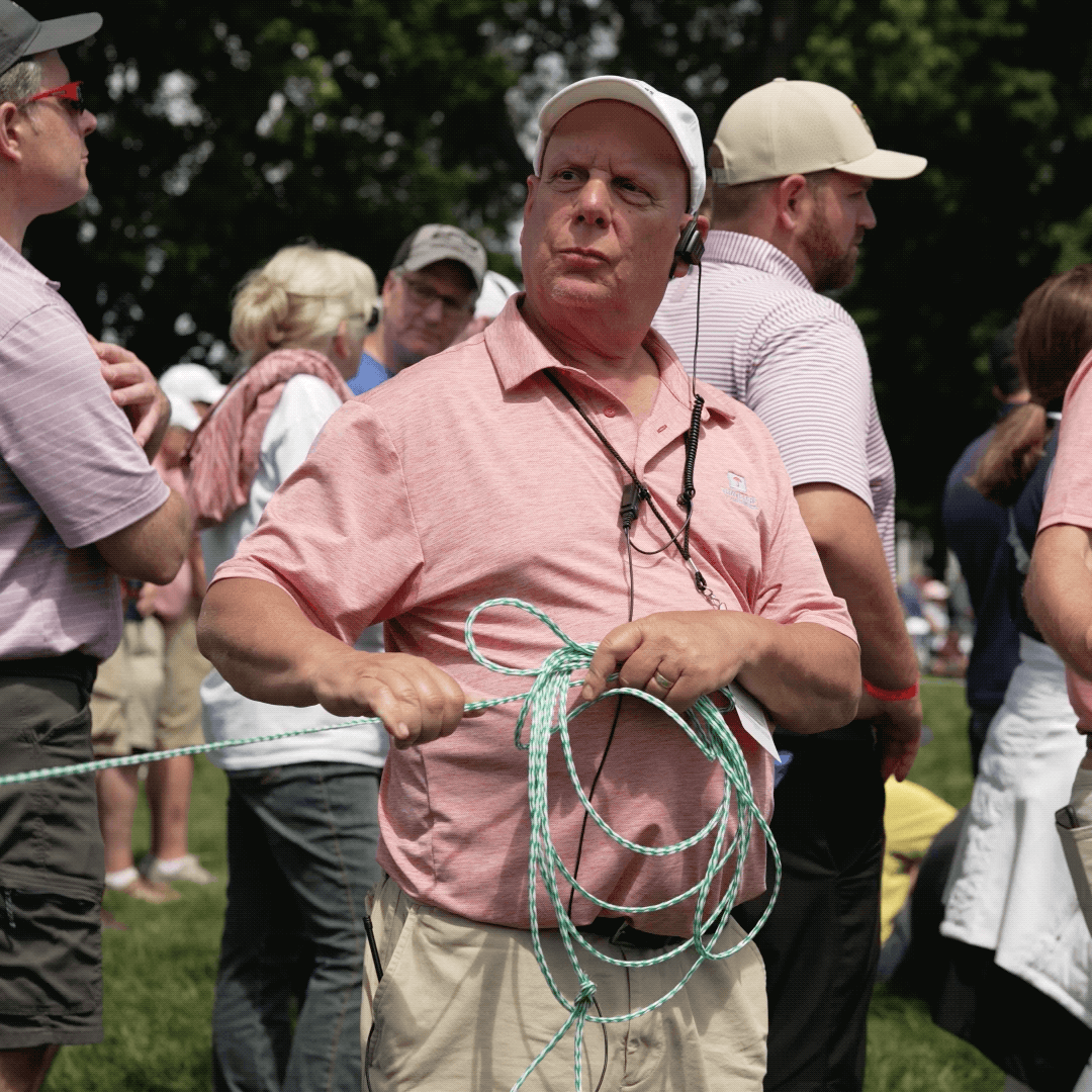 TC_23_GIFS_BatAway_1x1.2023-06-23 12_11_35.gif