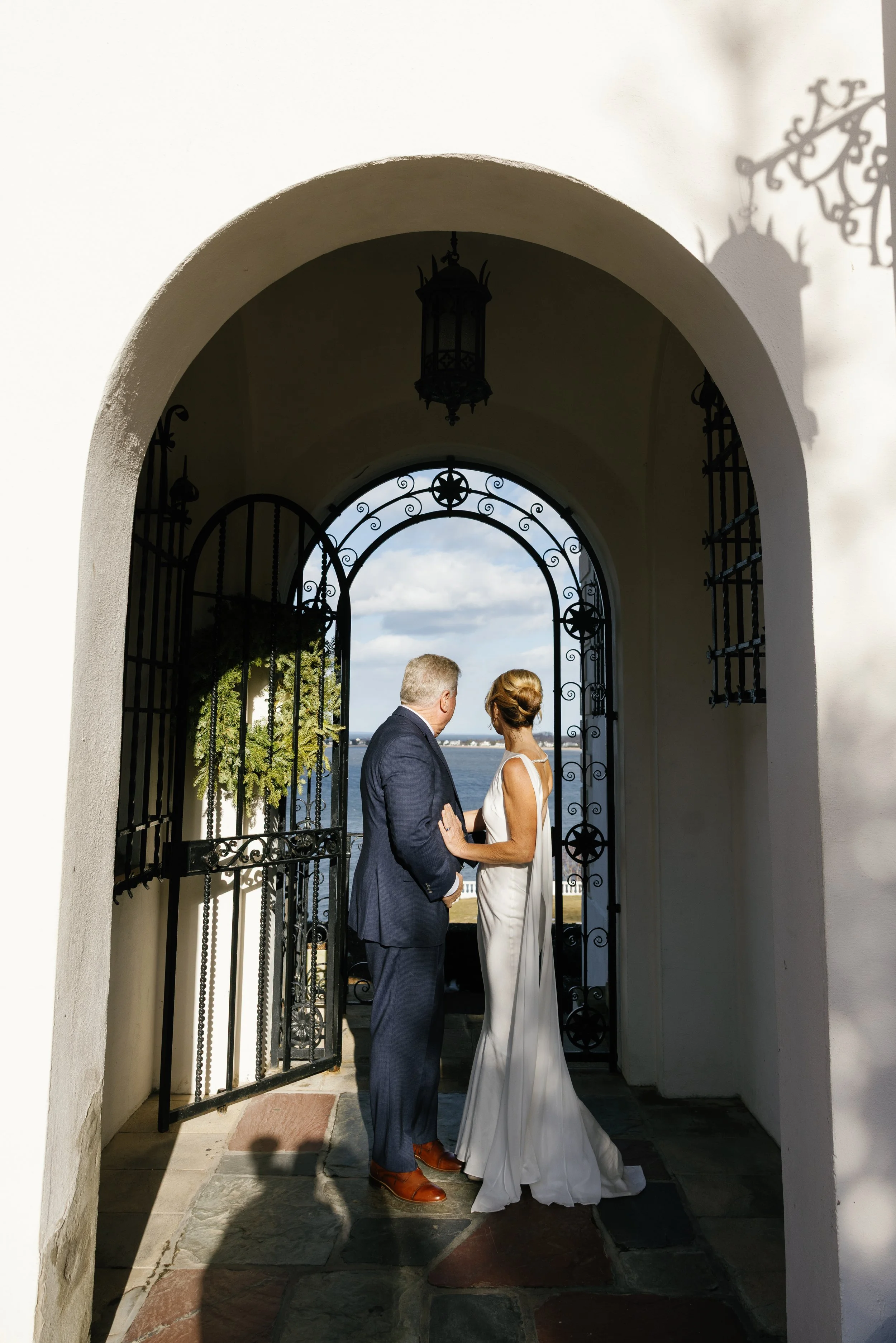 Why Eloping Beats a Traditional Wedding (Every Time)