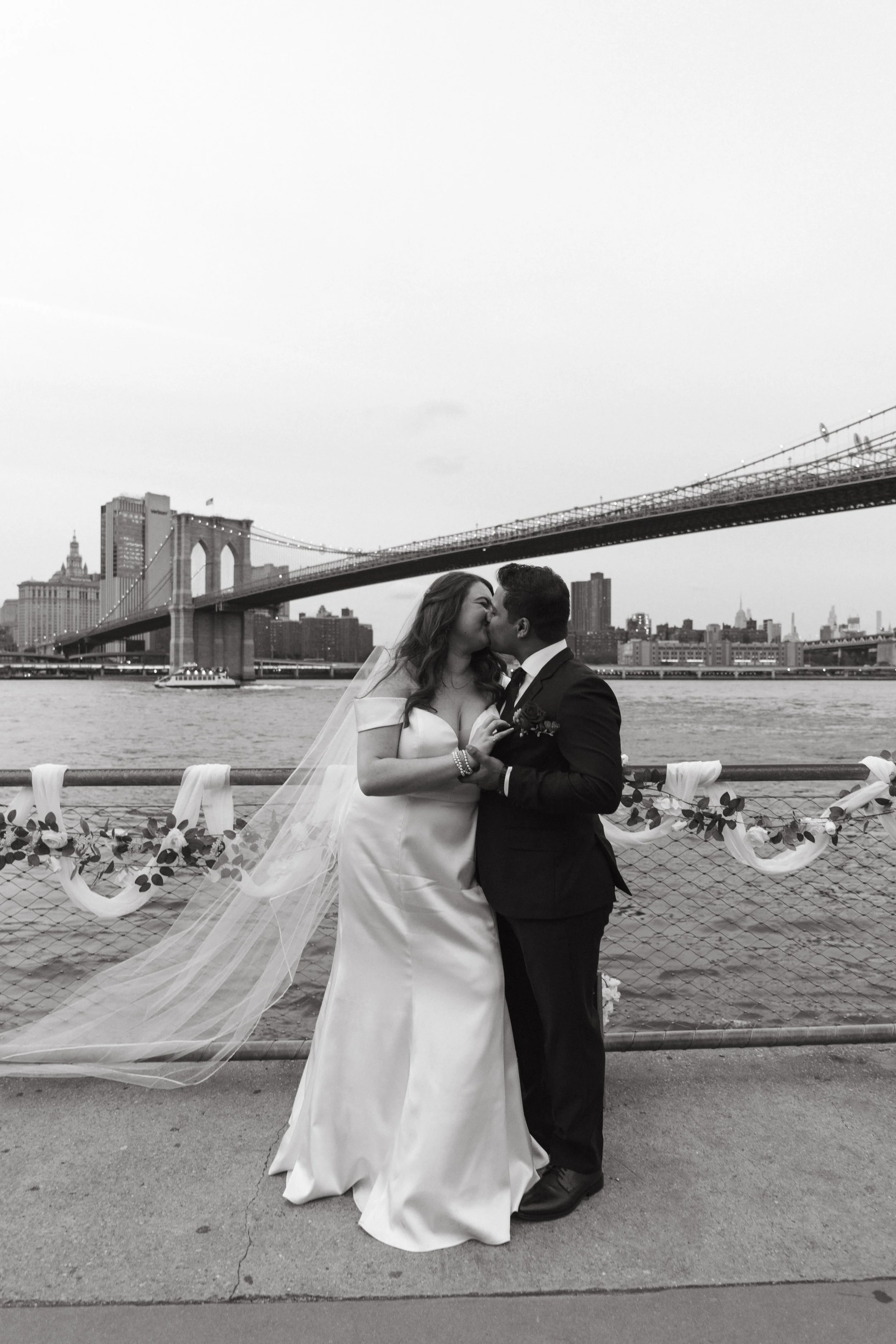 NYC & Long Island Elopement Cheat Sheet: How to Elope in New York the Easy Way (Pop-Up Vows Guide)