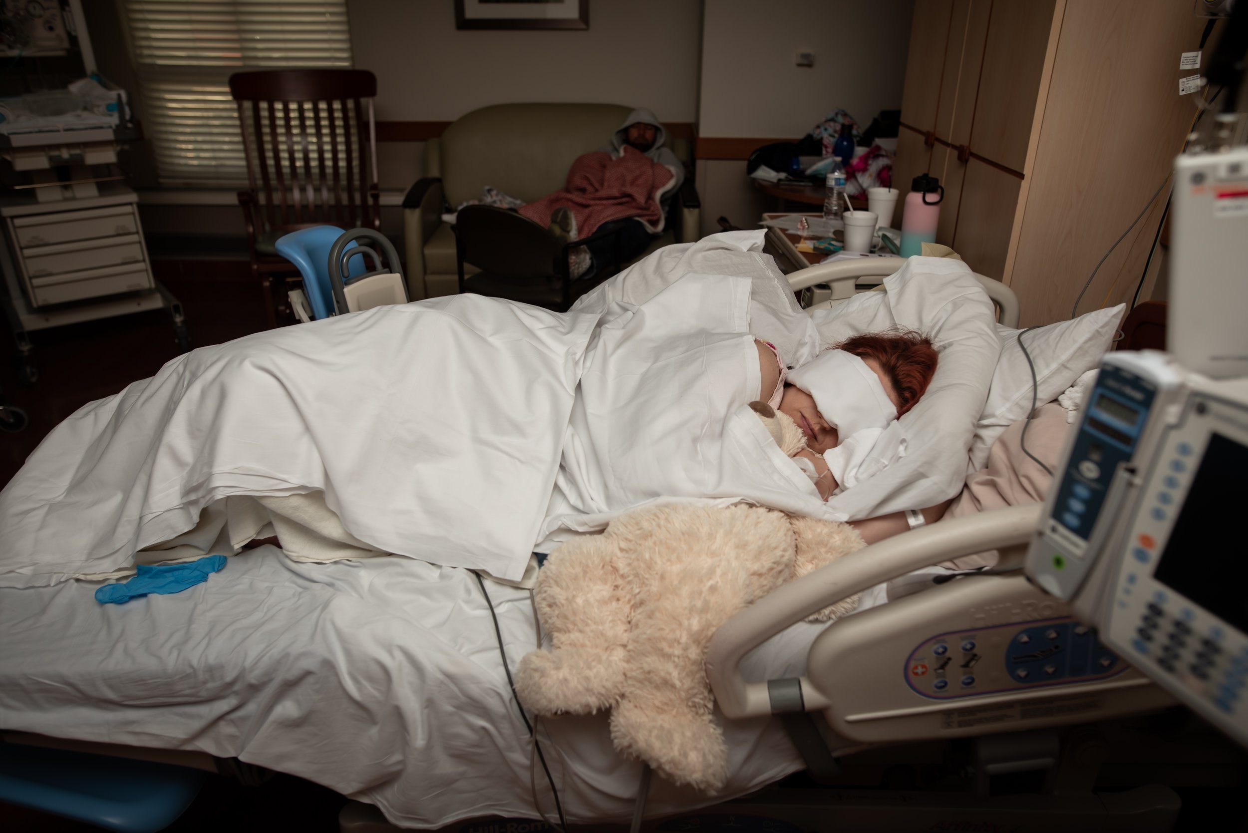 Julie Francom Birth Phorography Timpanogos Hospital VBA3C-4.jpg