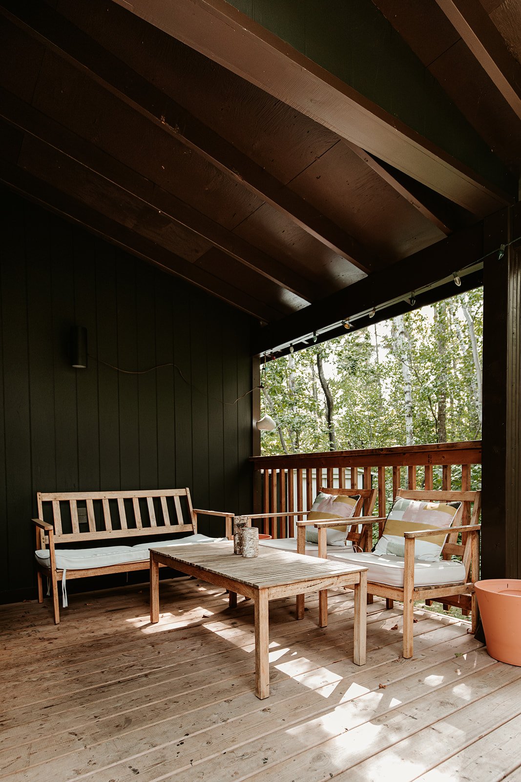 New-Copper-Photography_Jenn-Yablonowski_Aaron-Mark-Cabin_Wanasing-Beach-47.jpg