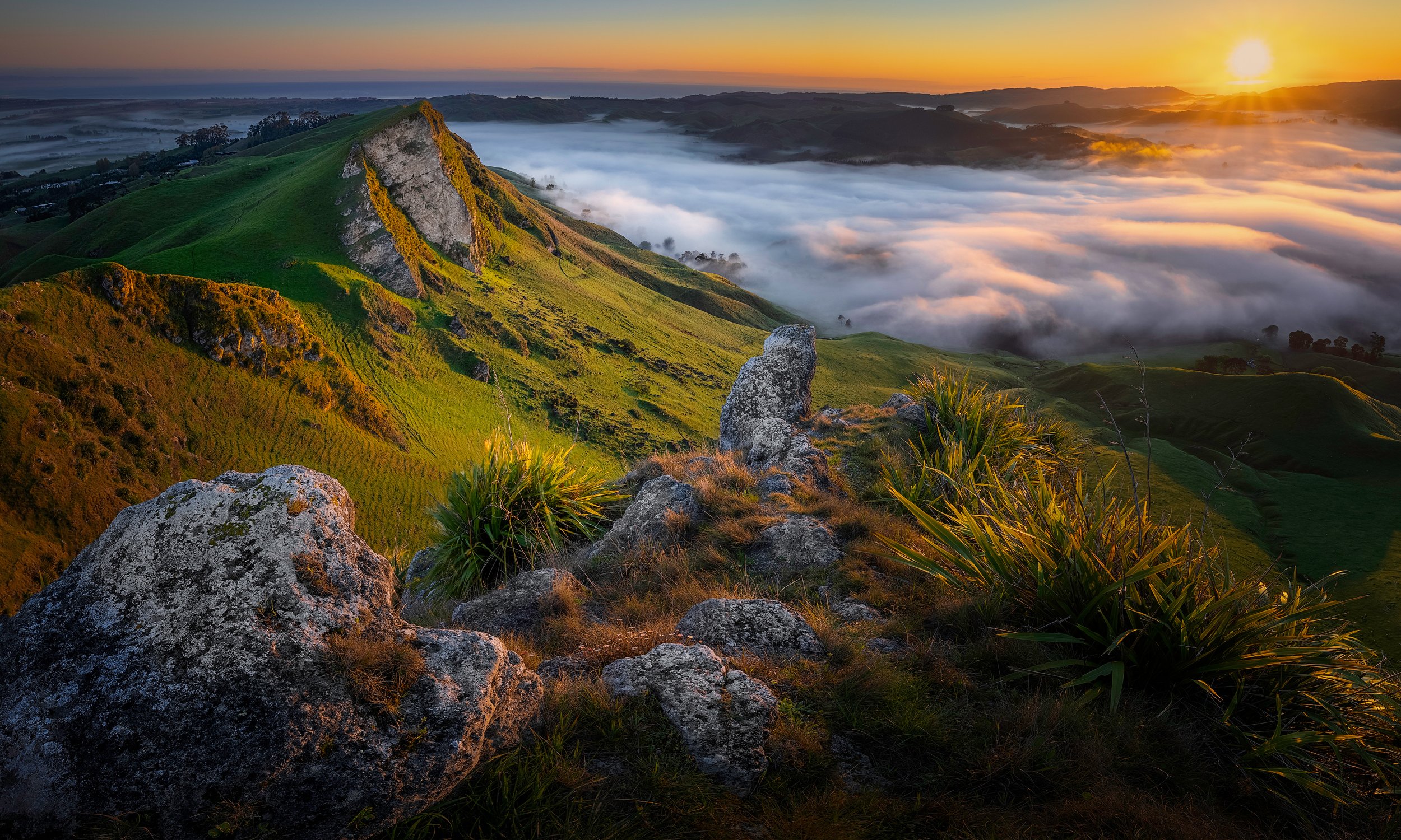 Light On Te Mata Peak A Photography Story By Jos Buurmans