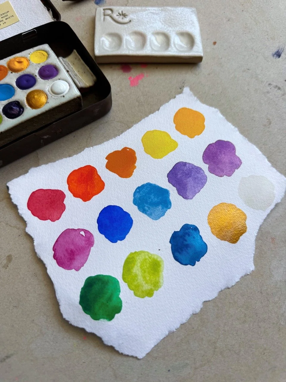 Vintage Rainbow Mixing Palette Set