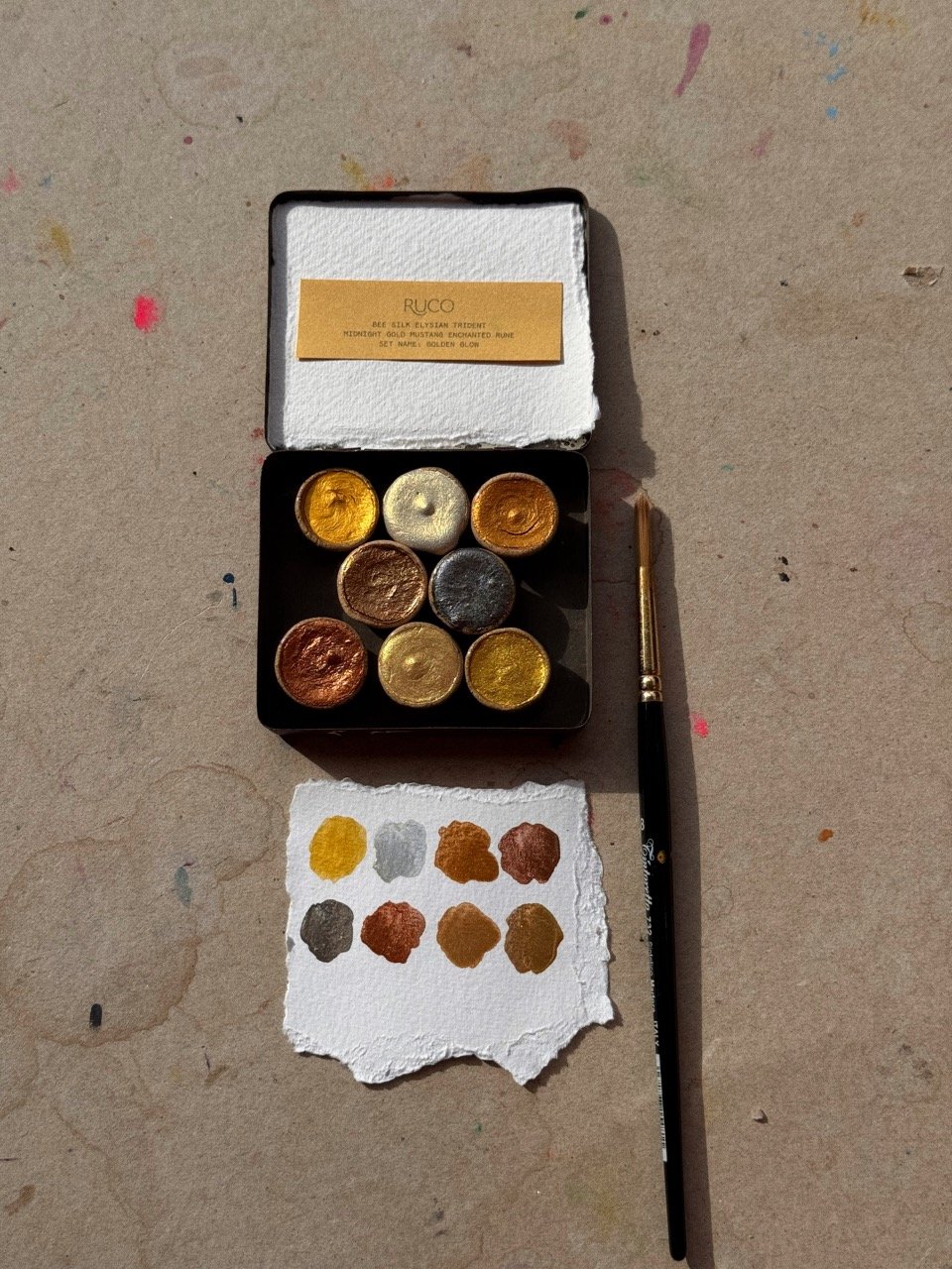 Golden Glow Vintage Tin 06