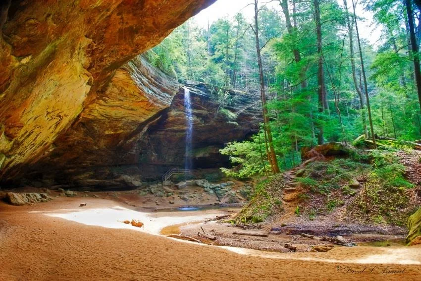 Ash-Cave-1.jpg