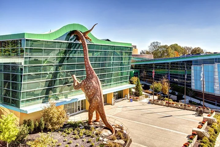 ExhibitsIconsPlaces_Exterior_Medium_035.jpg