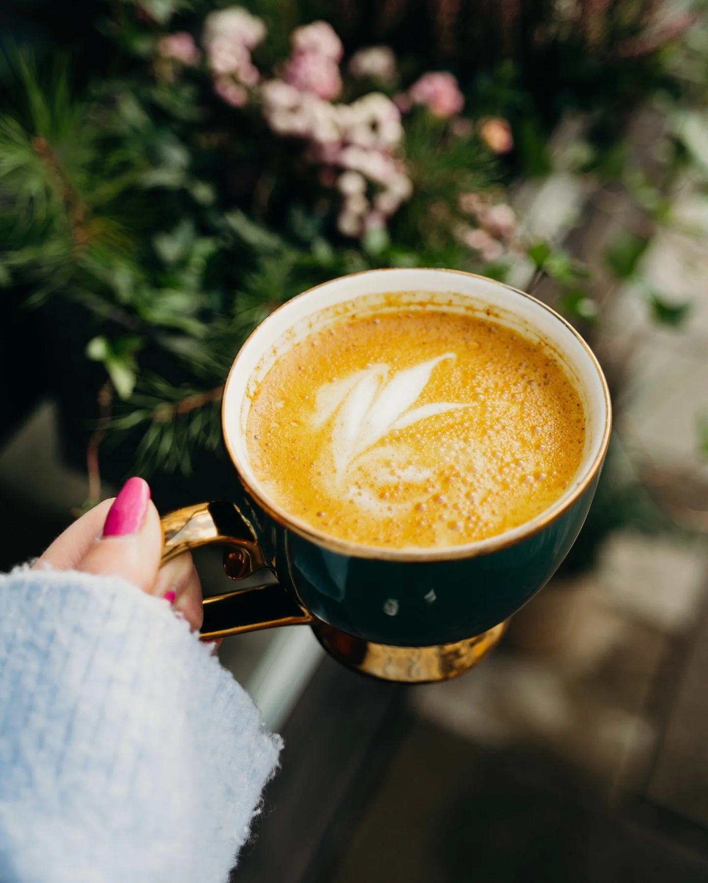 SYKSYN AUKIOLOAJAT KAHVILASSAMME☕️🍁

🧡Ma&ndash;pe klo 9&ndash;18
🧡La klo 9&ndash;17
🧡Su suljettu toistaiseksi (Is&auml;np&auml;iv&auml;n&auml; juhlabuffet. Joulukuun sek&auml; juhlapyhien aukiolot ilmoitamme my&ouml;hemmin.)

L&auml;mpim&auml;sti