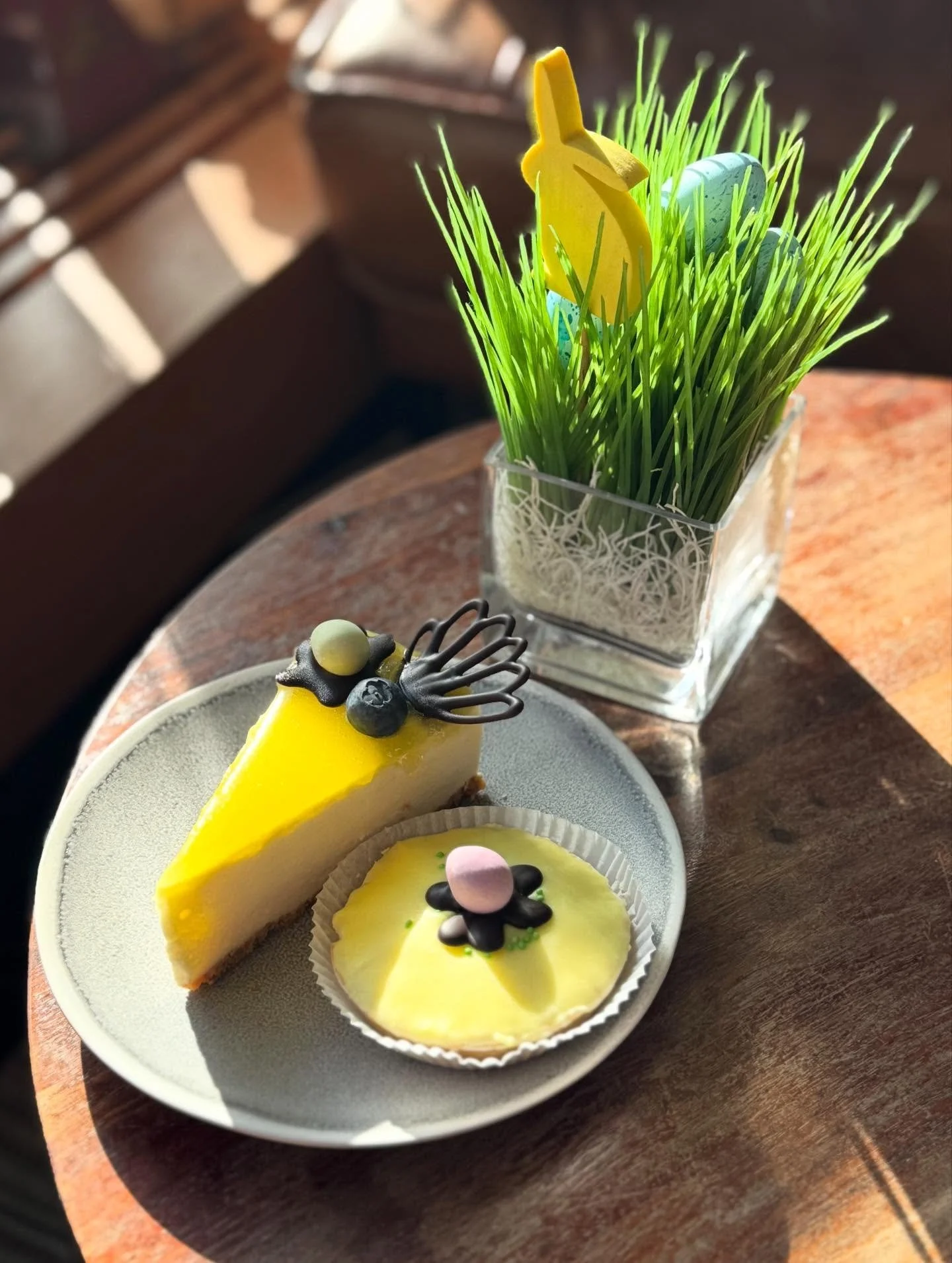 Herkut P&auml;&auml;si&auml;iseen🐣 Nappaa mukaan tai nauti paikanp&auml;&auml;ll&auml;💛