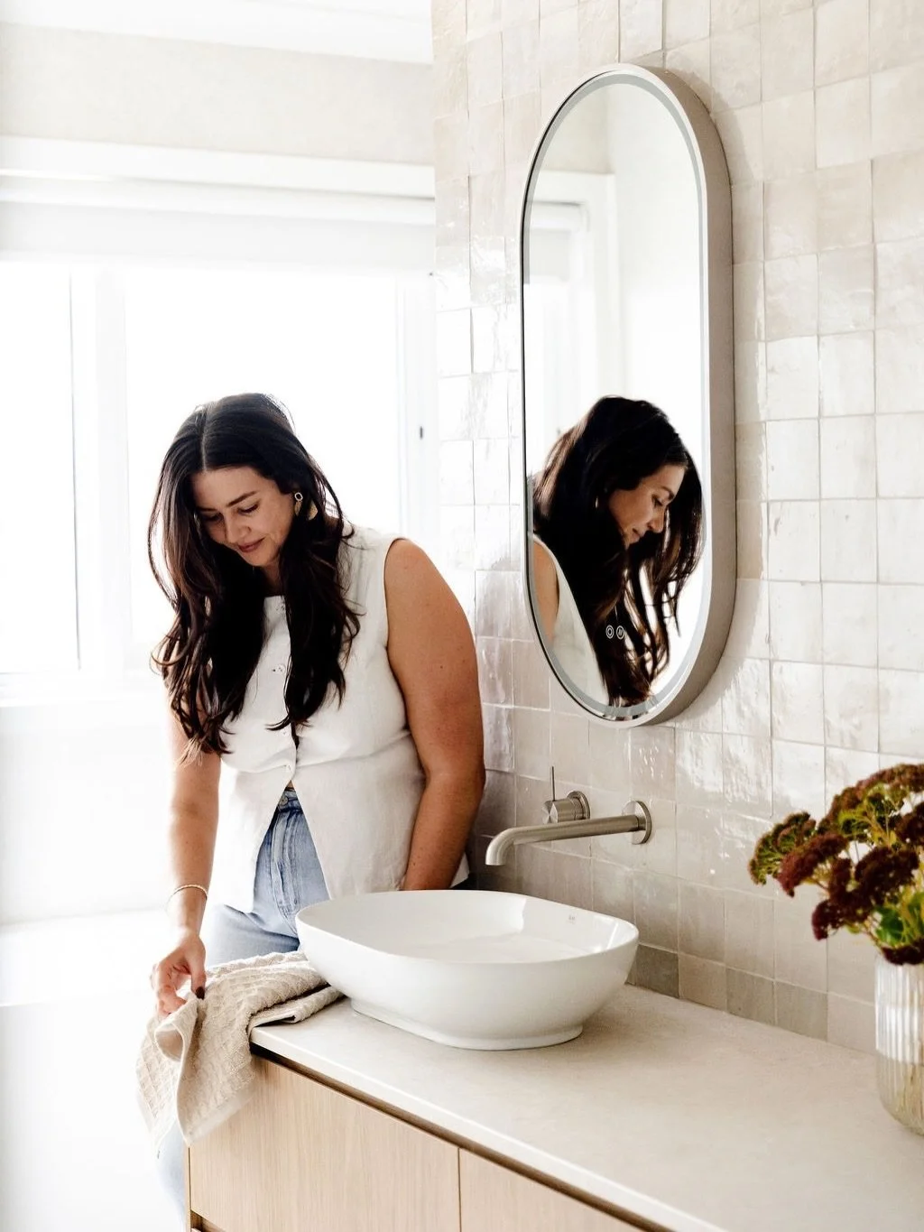 The Lake House Ensuite - a little sanctuary designed for slow mornings and quiet evenings.

One of those spaces that simply feels good to be in ✨
