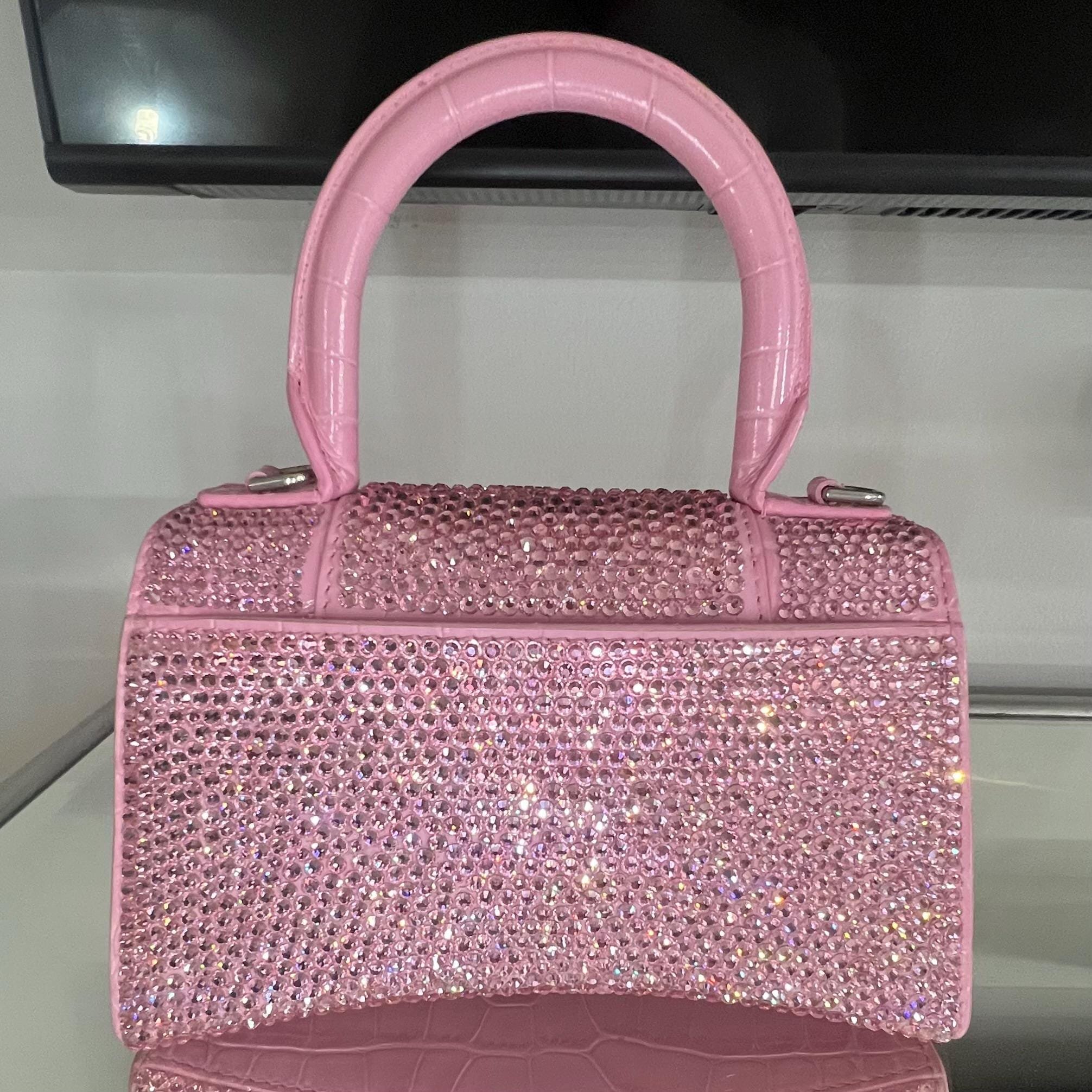 https://i.etsystatic.com/54545604/r/il/2ec8d2/6246908480/il_fullxfull.6246908480_afos.jpg
