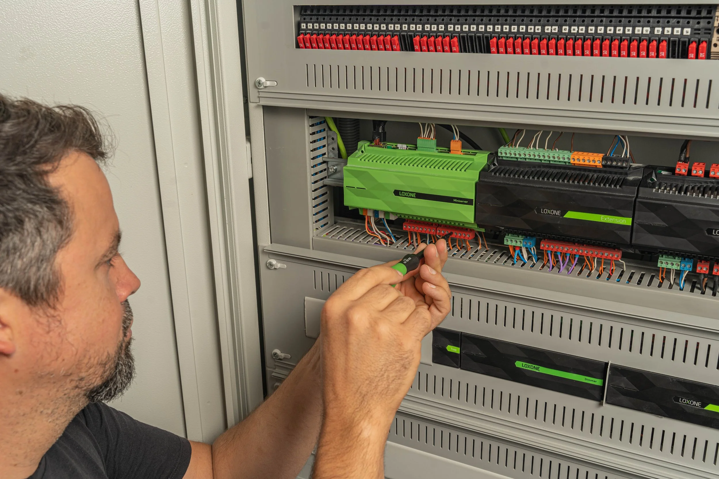 6 Steps for an Effective Electrical Cabinet Design — The shortcut in ...