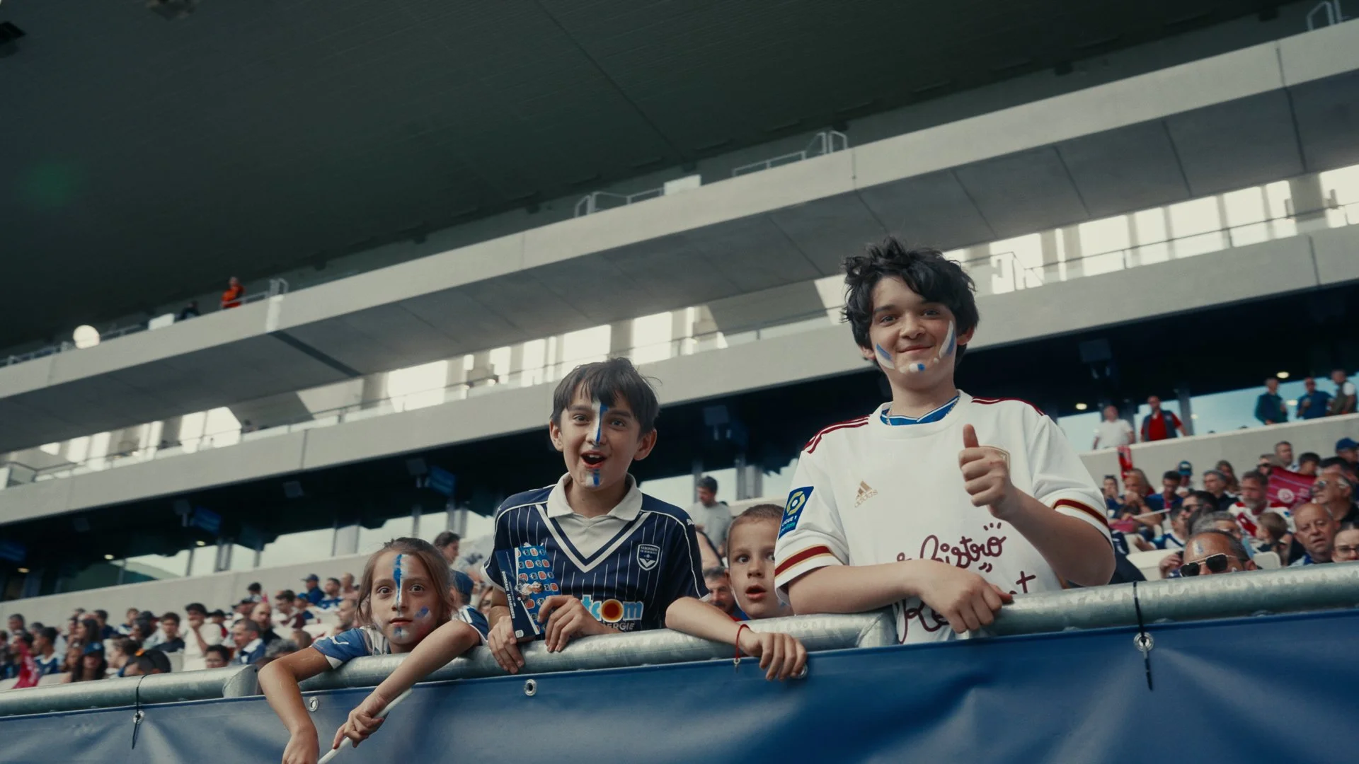 meyva-mat-in-bat-girondins-stills-light-34.jpg