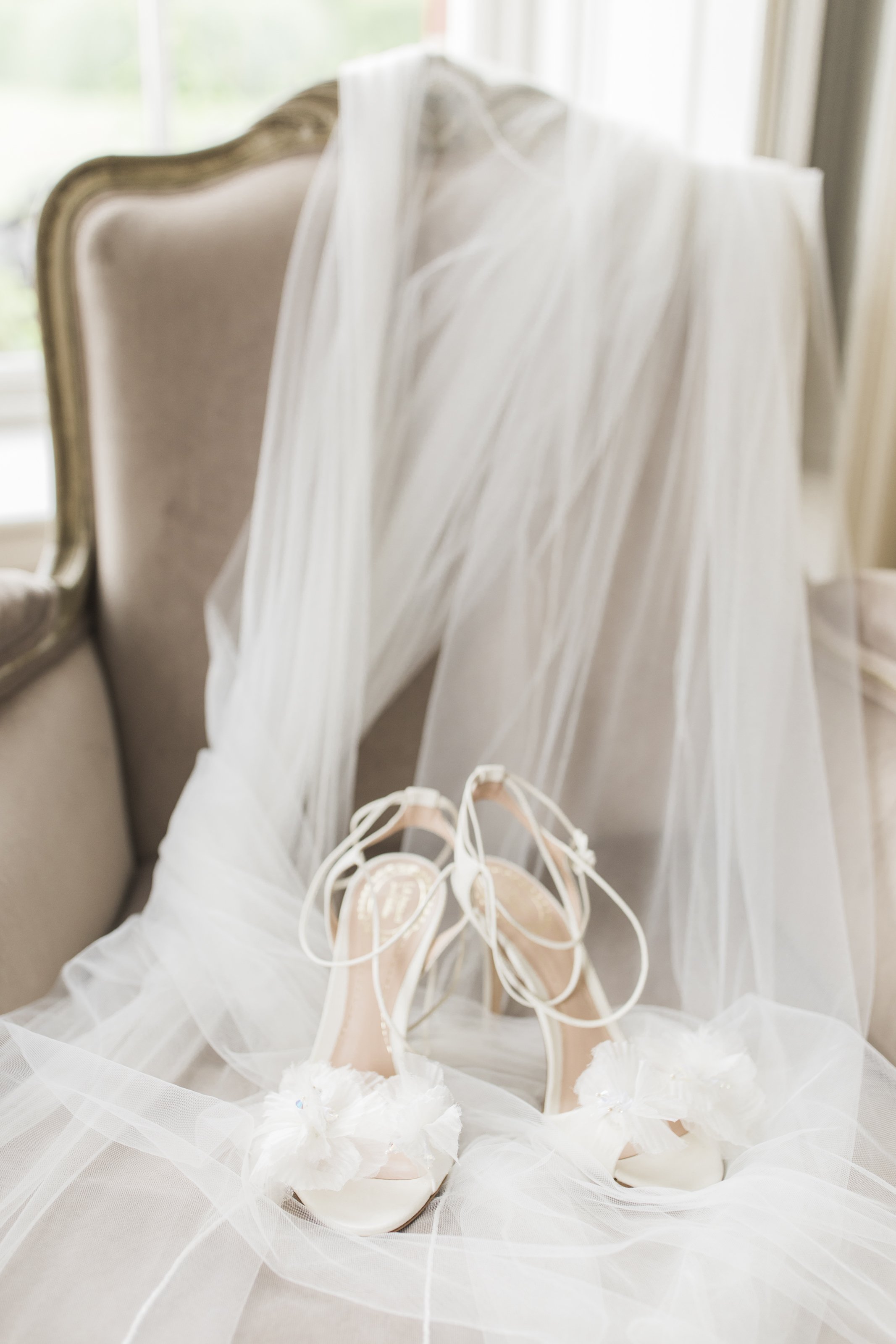  Jenny Packham wedding shoes 