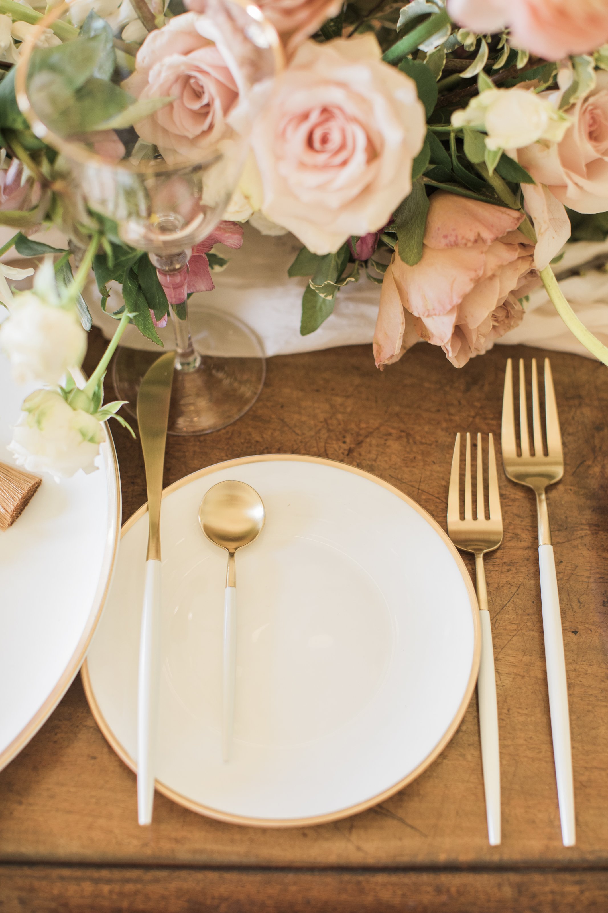  Wedding table-scape at Bradbourne House wedding photography 